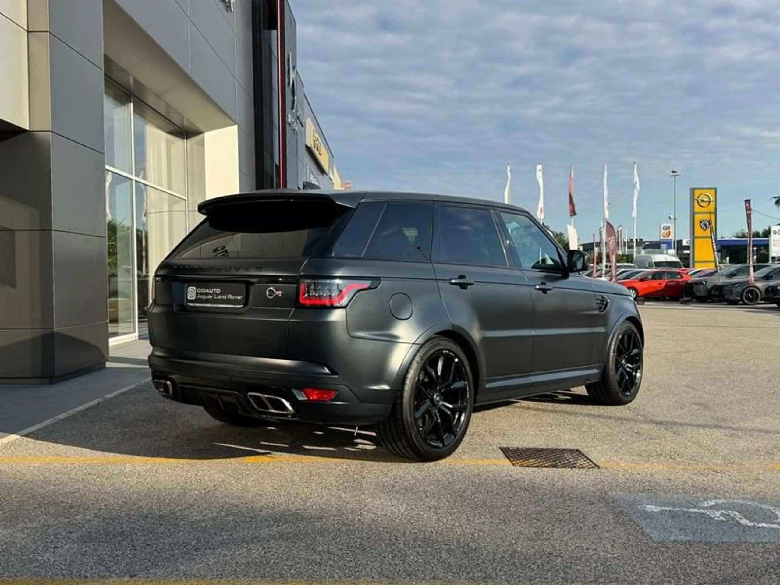 Land Rover - Range Rover Sport