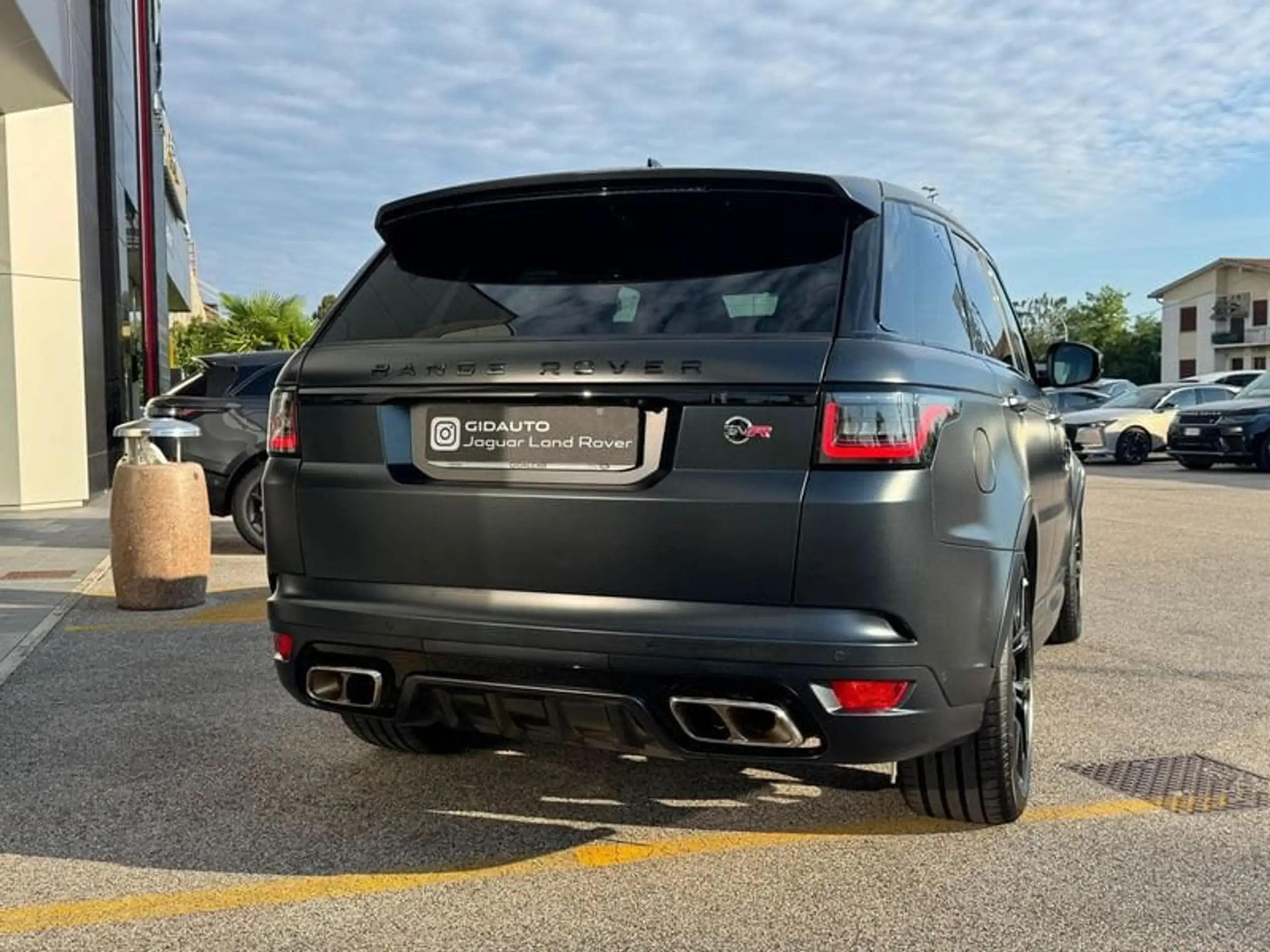 Land Rover - Range Rover Sport