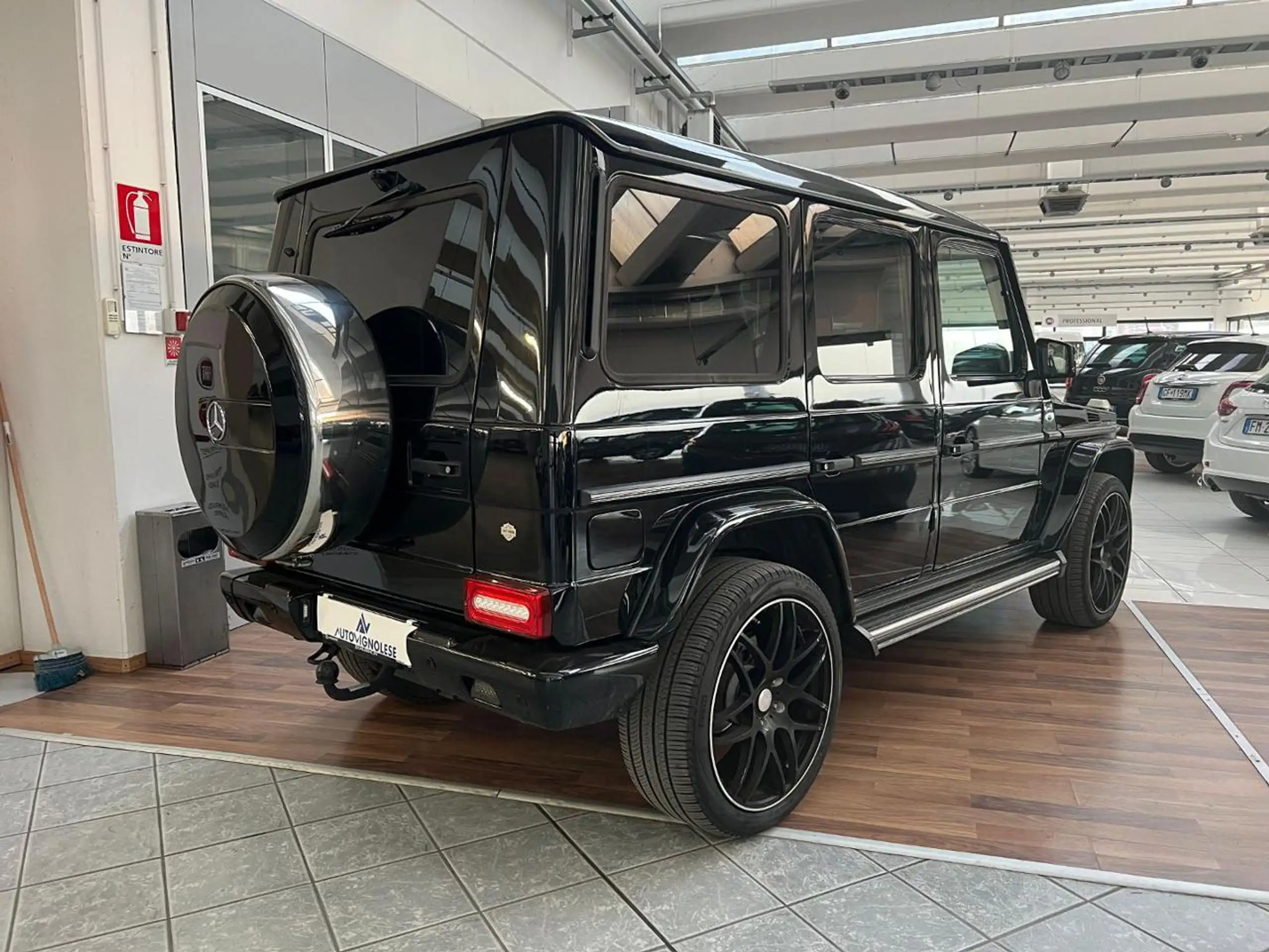 Mercedes-Benz - G 350