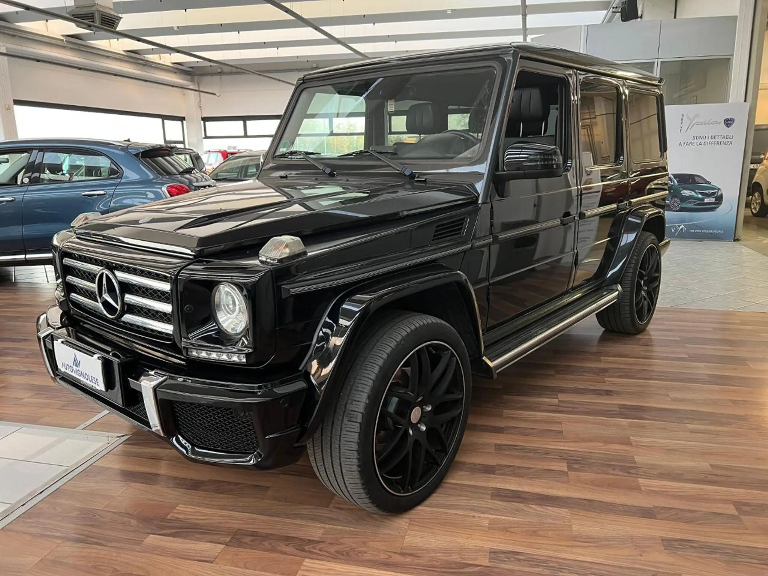 Mercedes-Benz - G 350