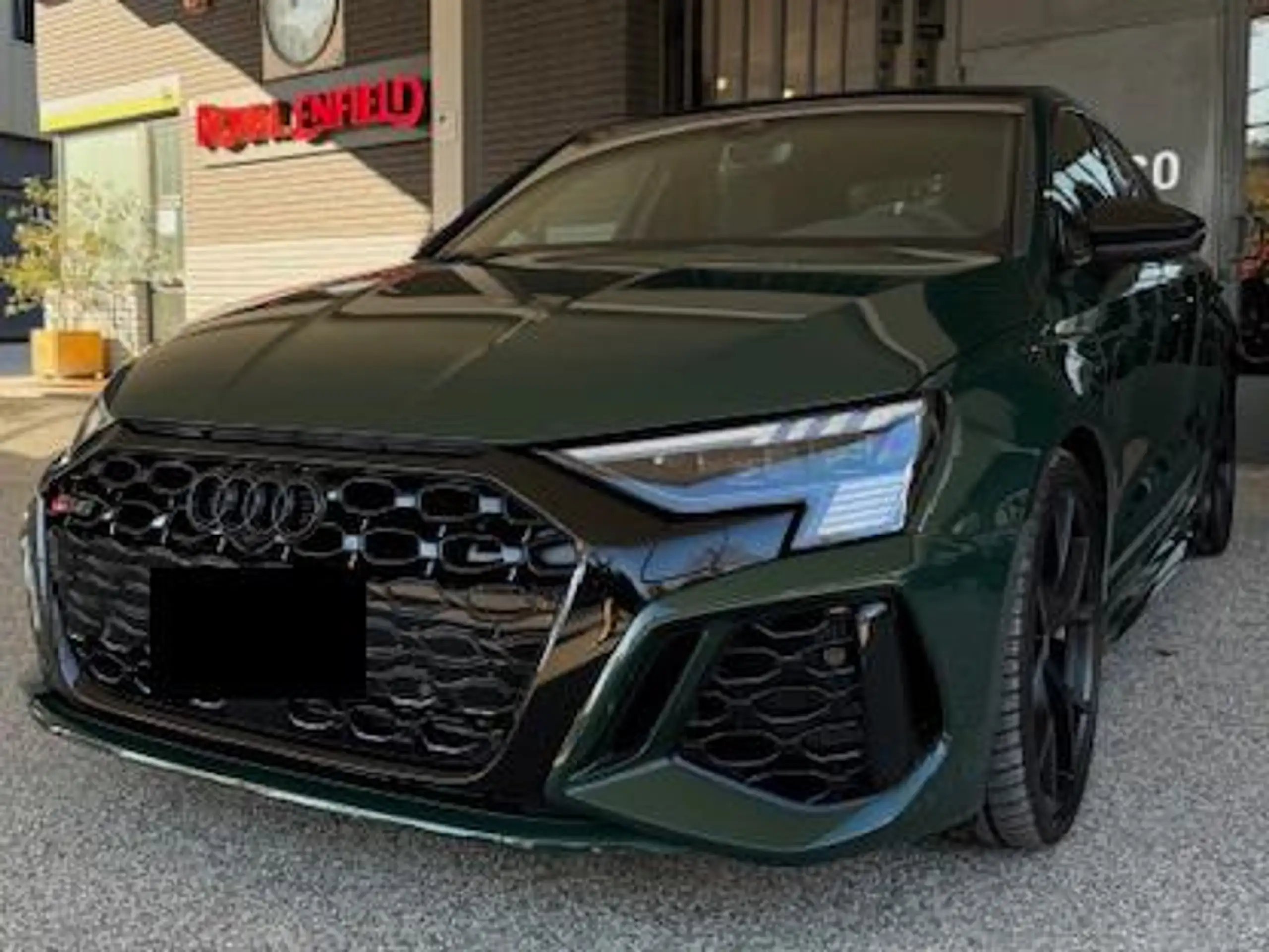 Audi - RS3