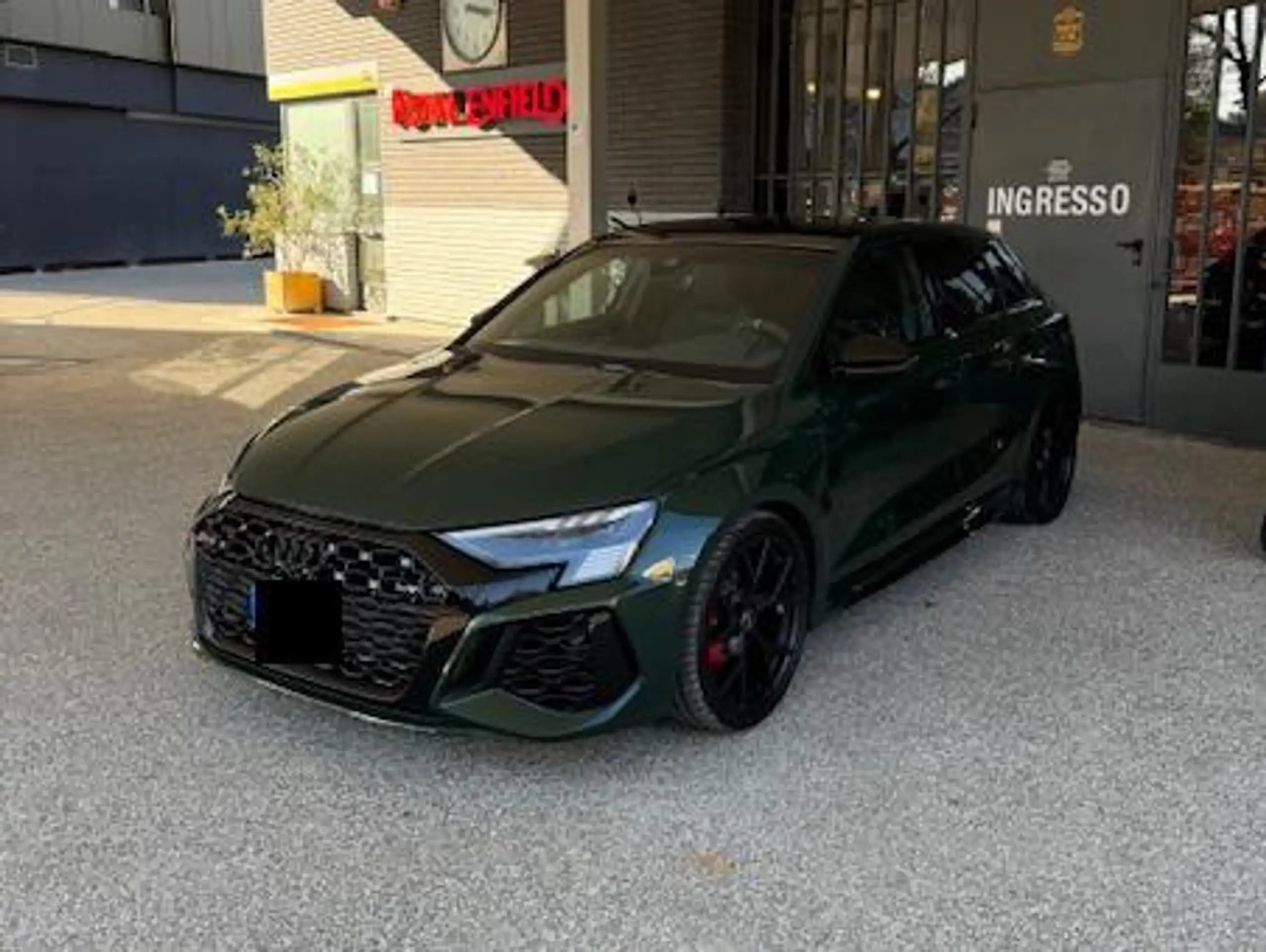 Audi - RS3