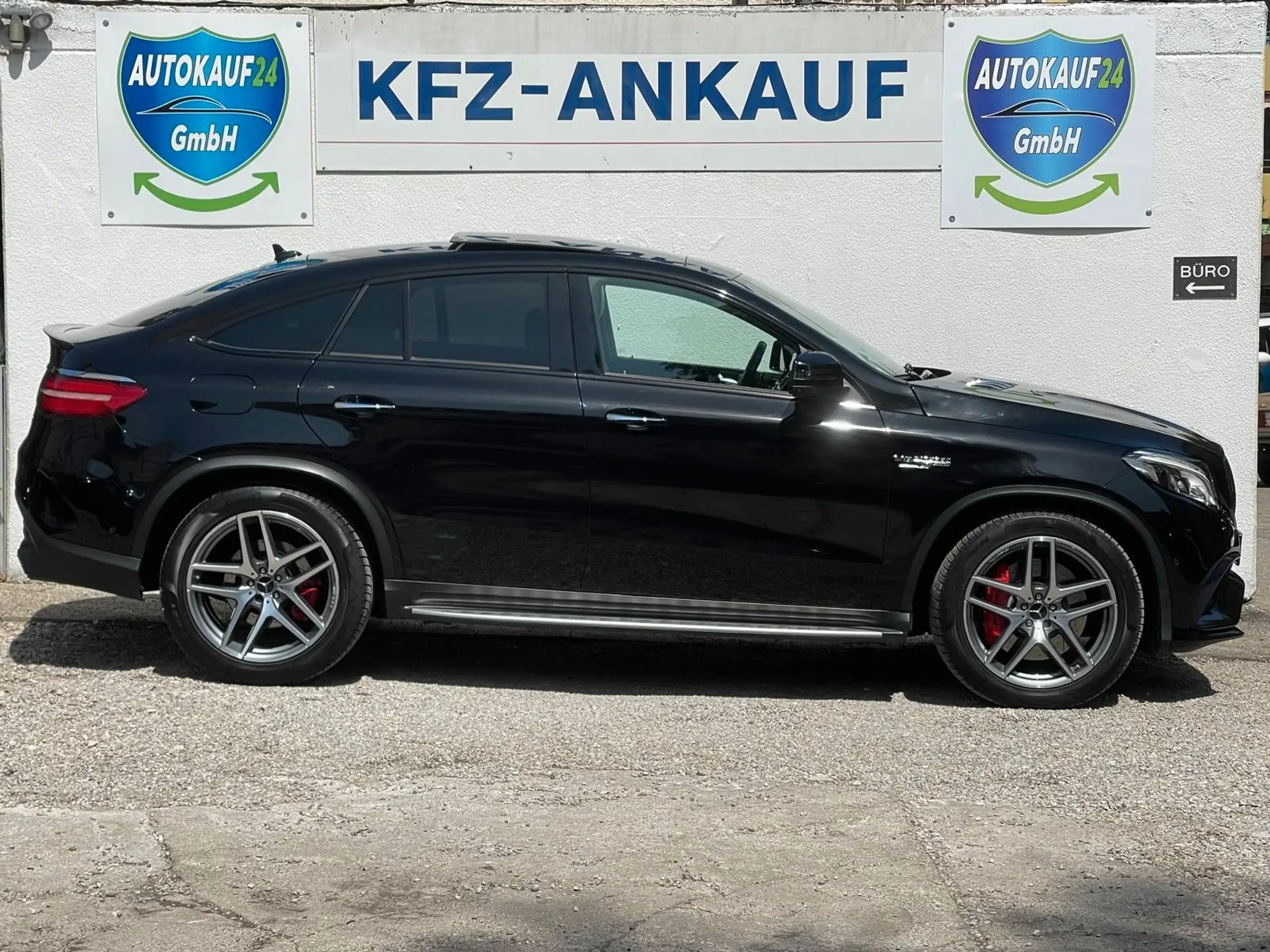 Mercedes-Benz - GLE 63 AMG