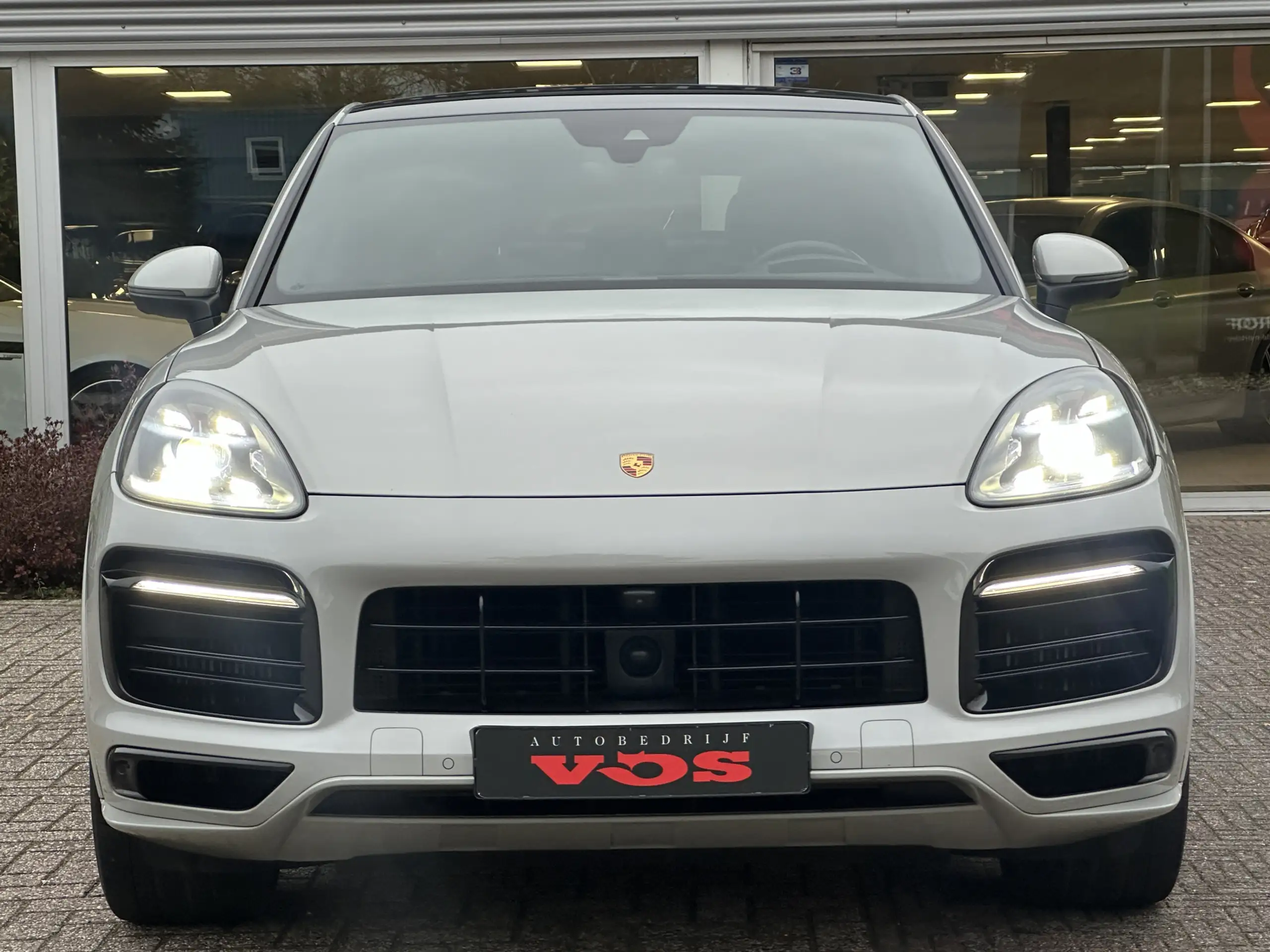 Porsche - Cayenne