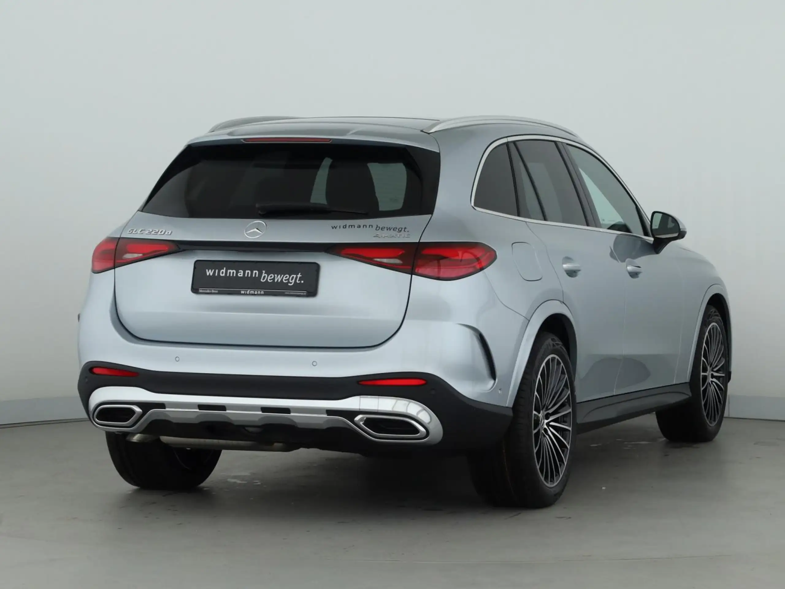 Mercedes-Benz - GLC 220