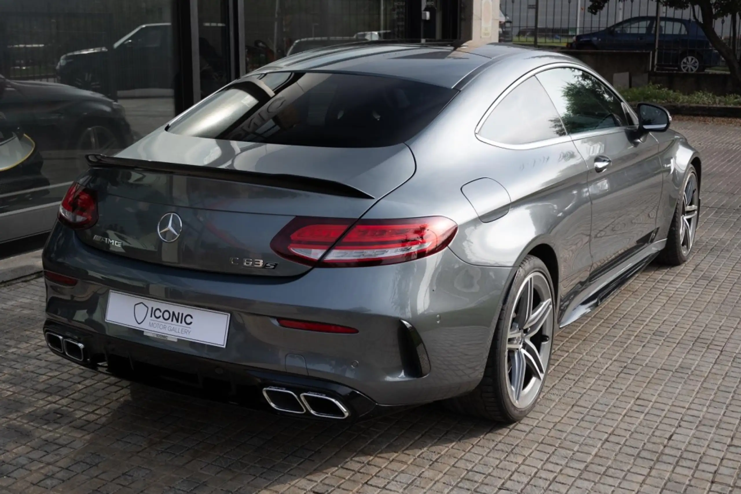 Mercedes-Benz - C 63 AMG