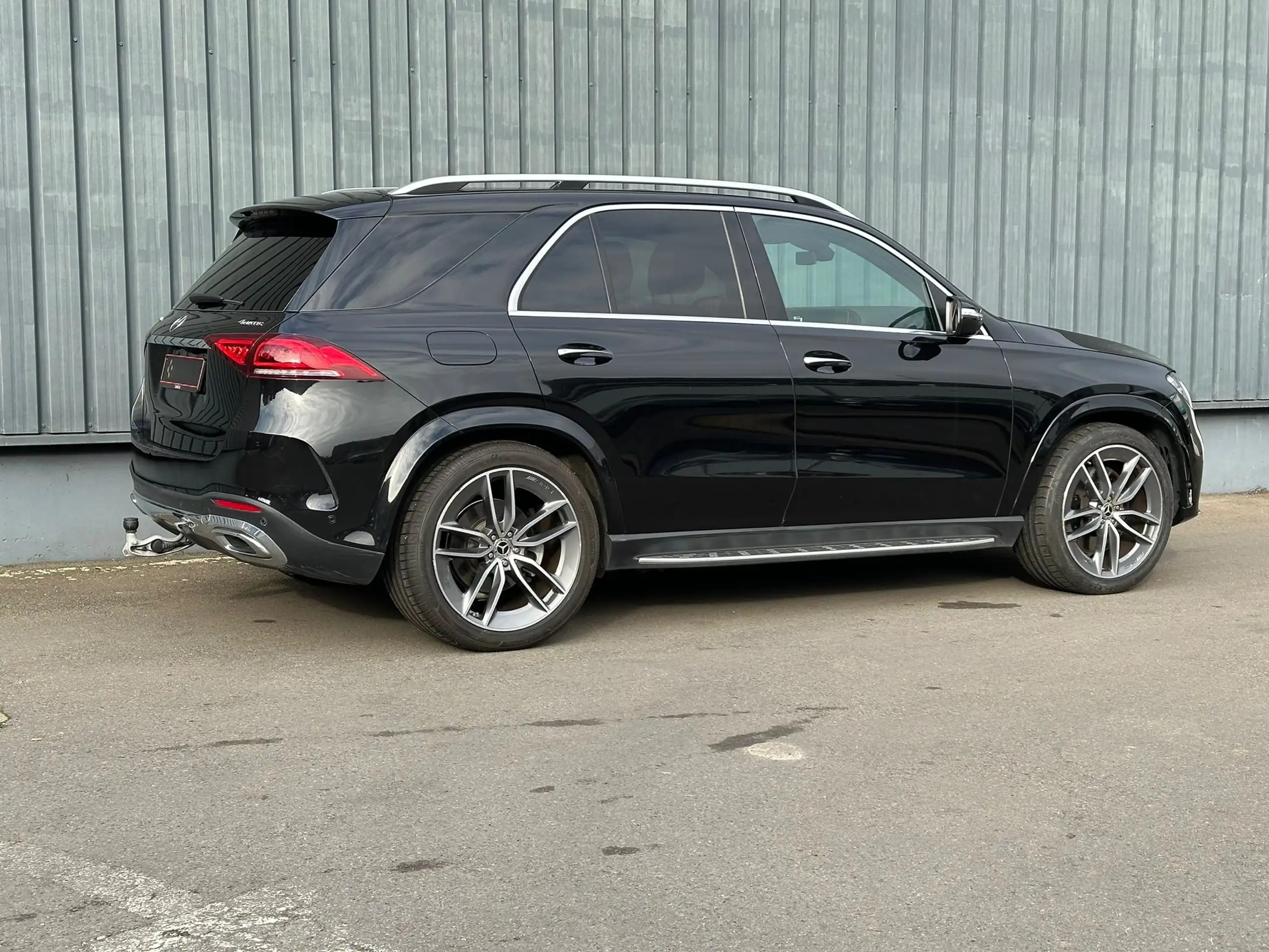 Mercedes-Benz - GLE 350