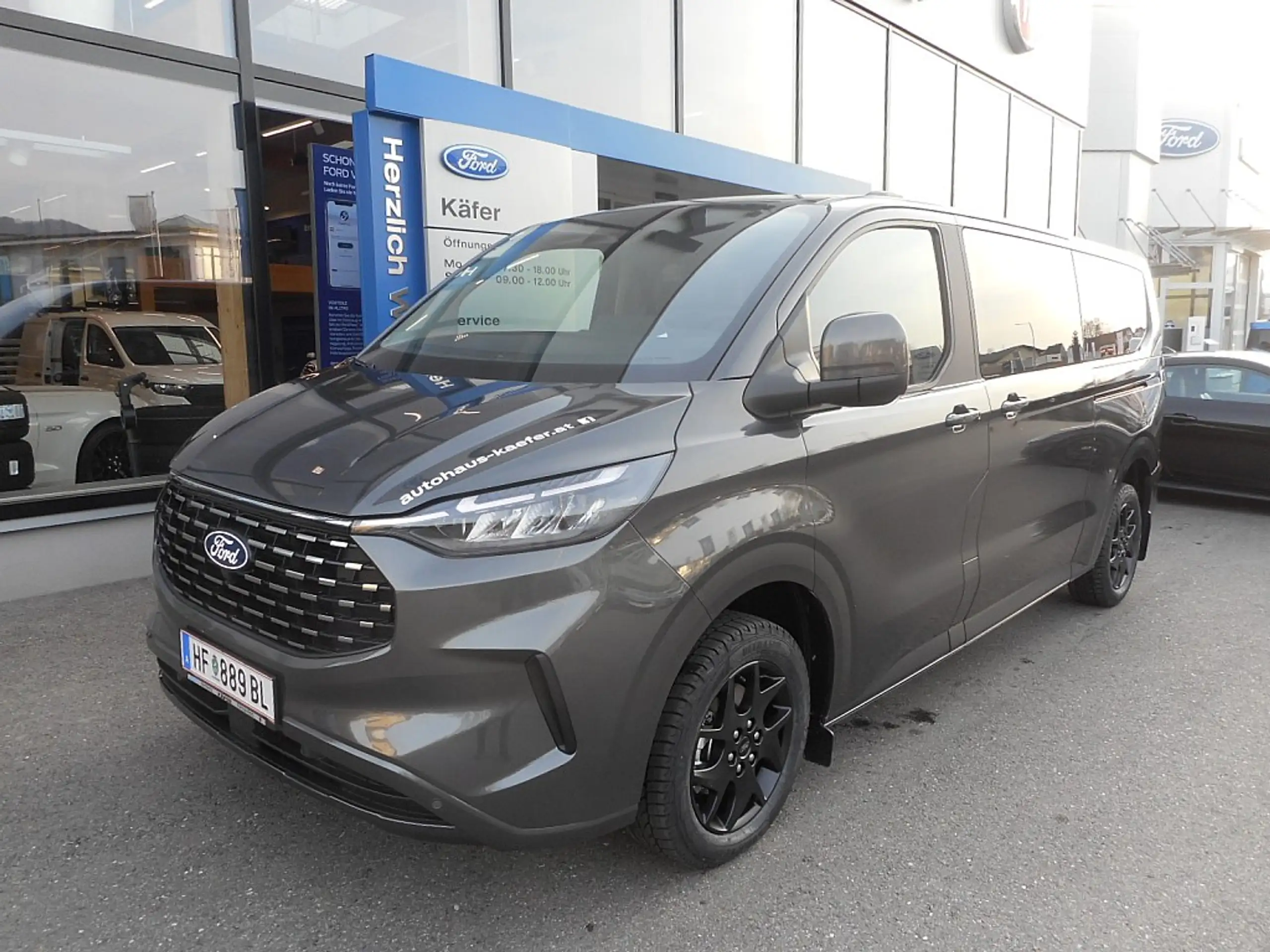 Ford Tourneo Custom 2024