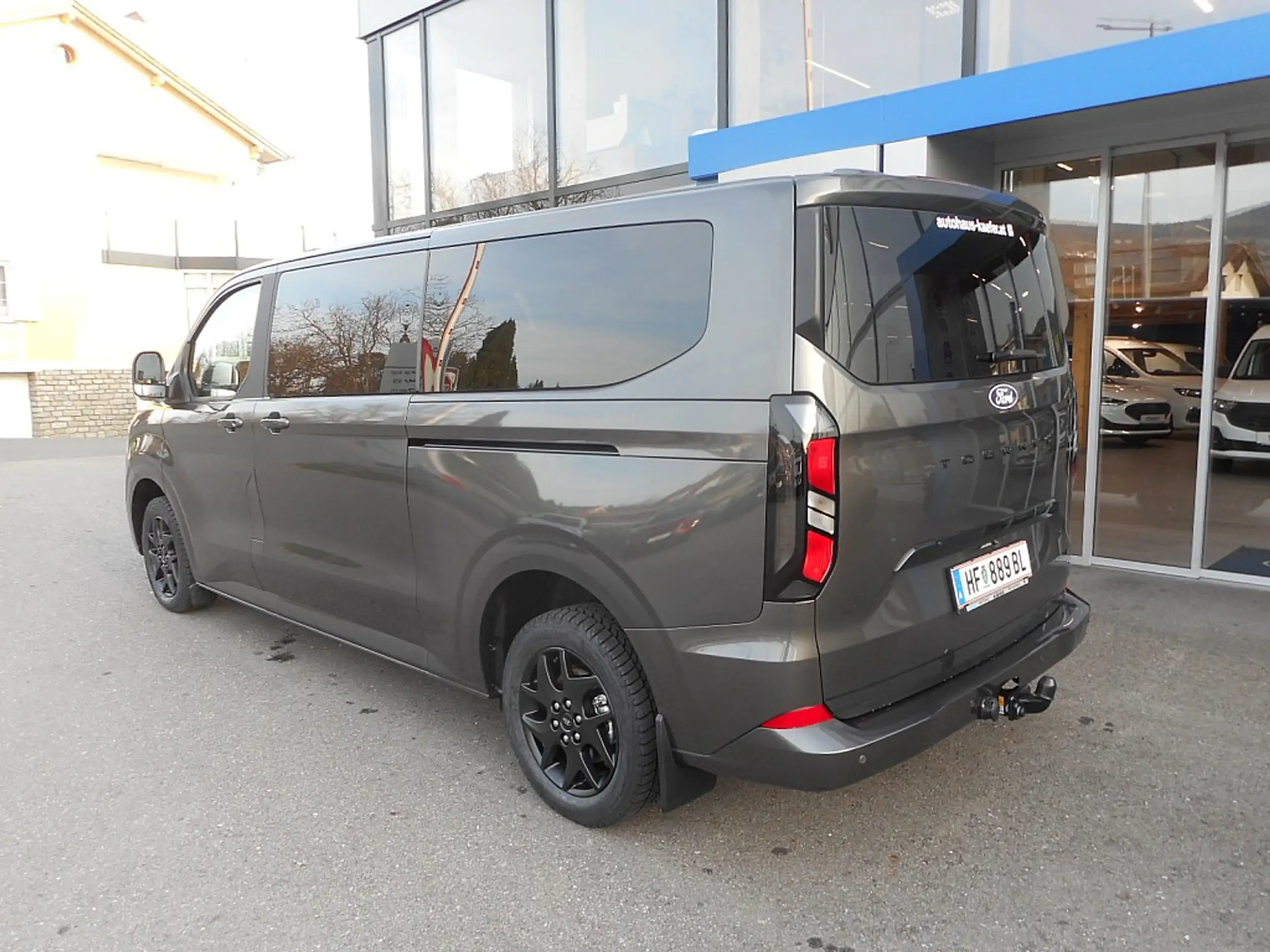 Ford - Tourneo Custom