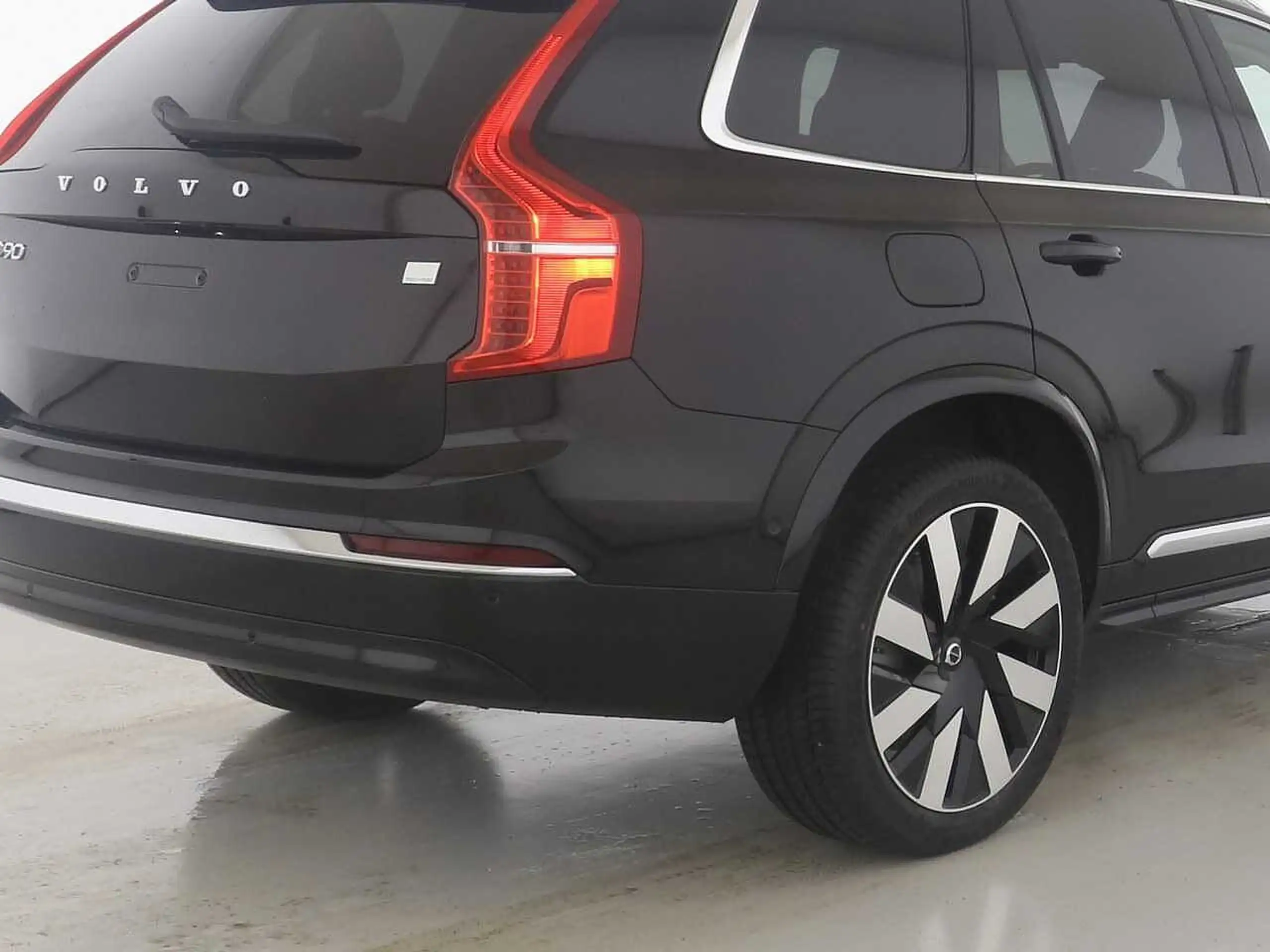 Volvo - XC90