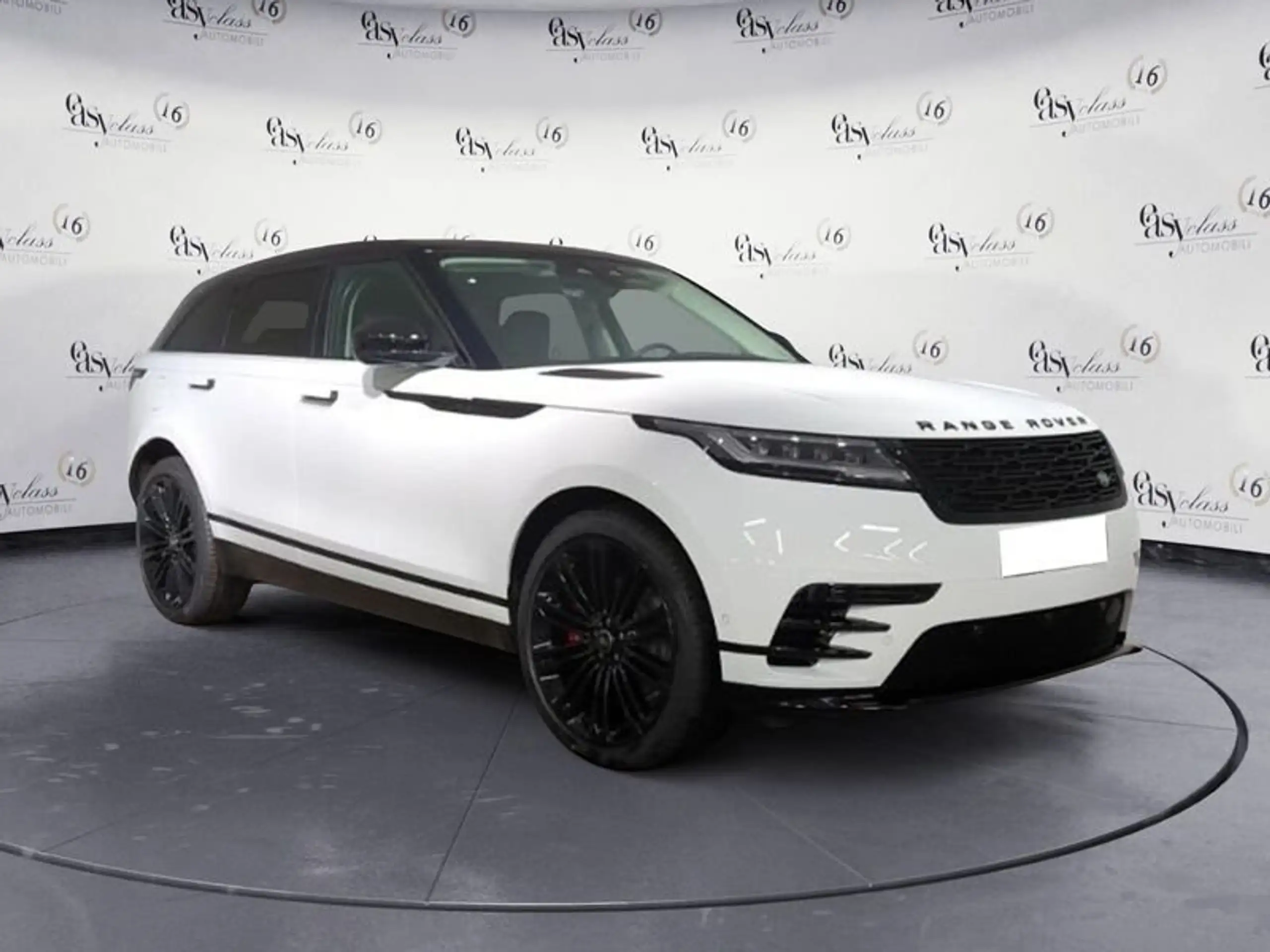 Land Rover - Range Rover Velar