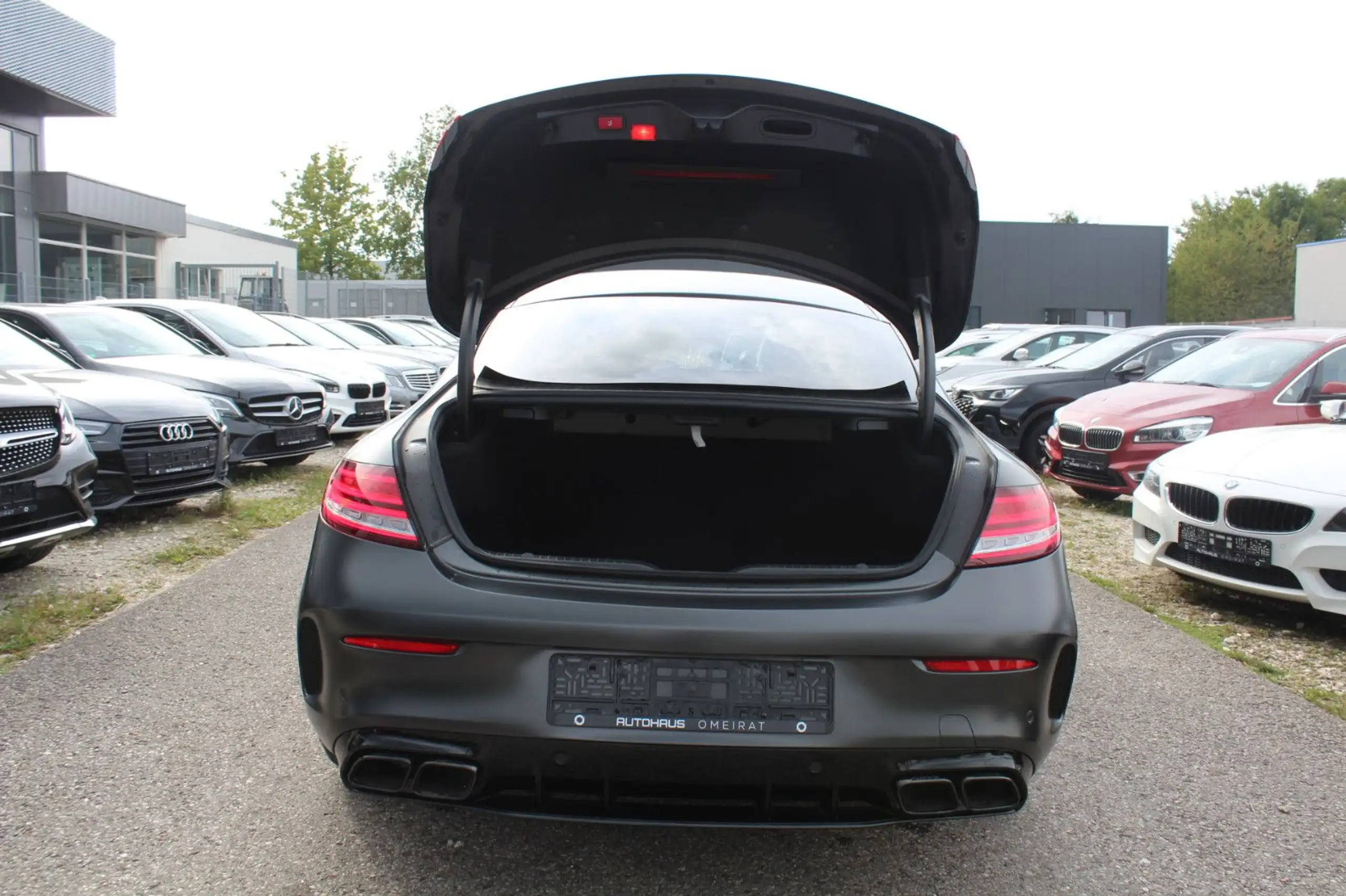 Mercedes-Benz - C 63 AMG