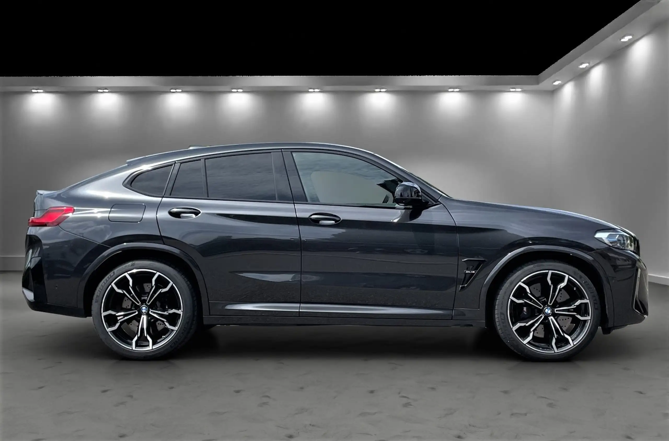 BMW - X4 M