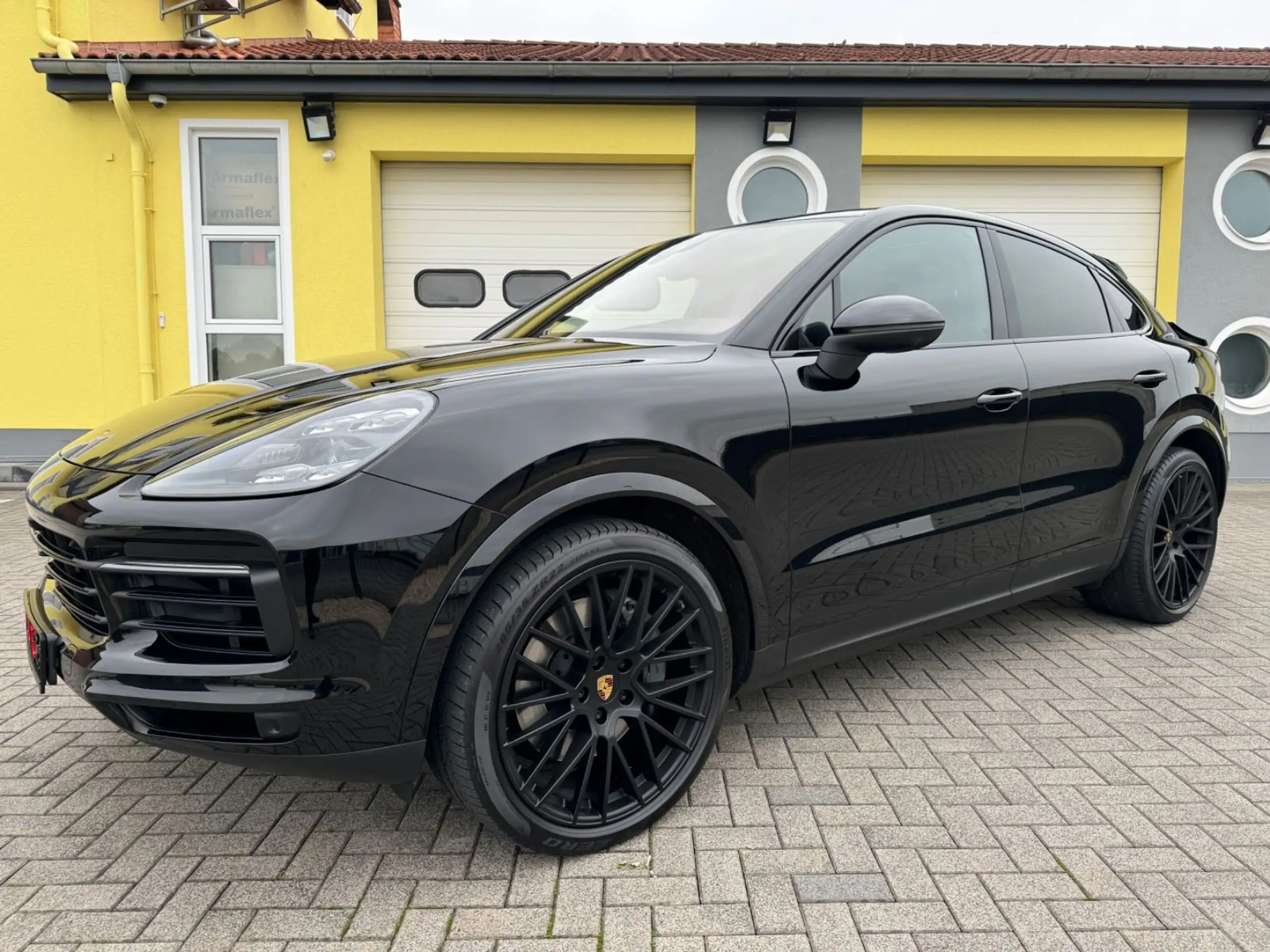 Porsche - Cayenne