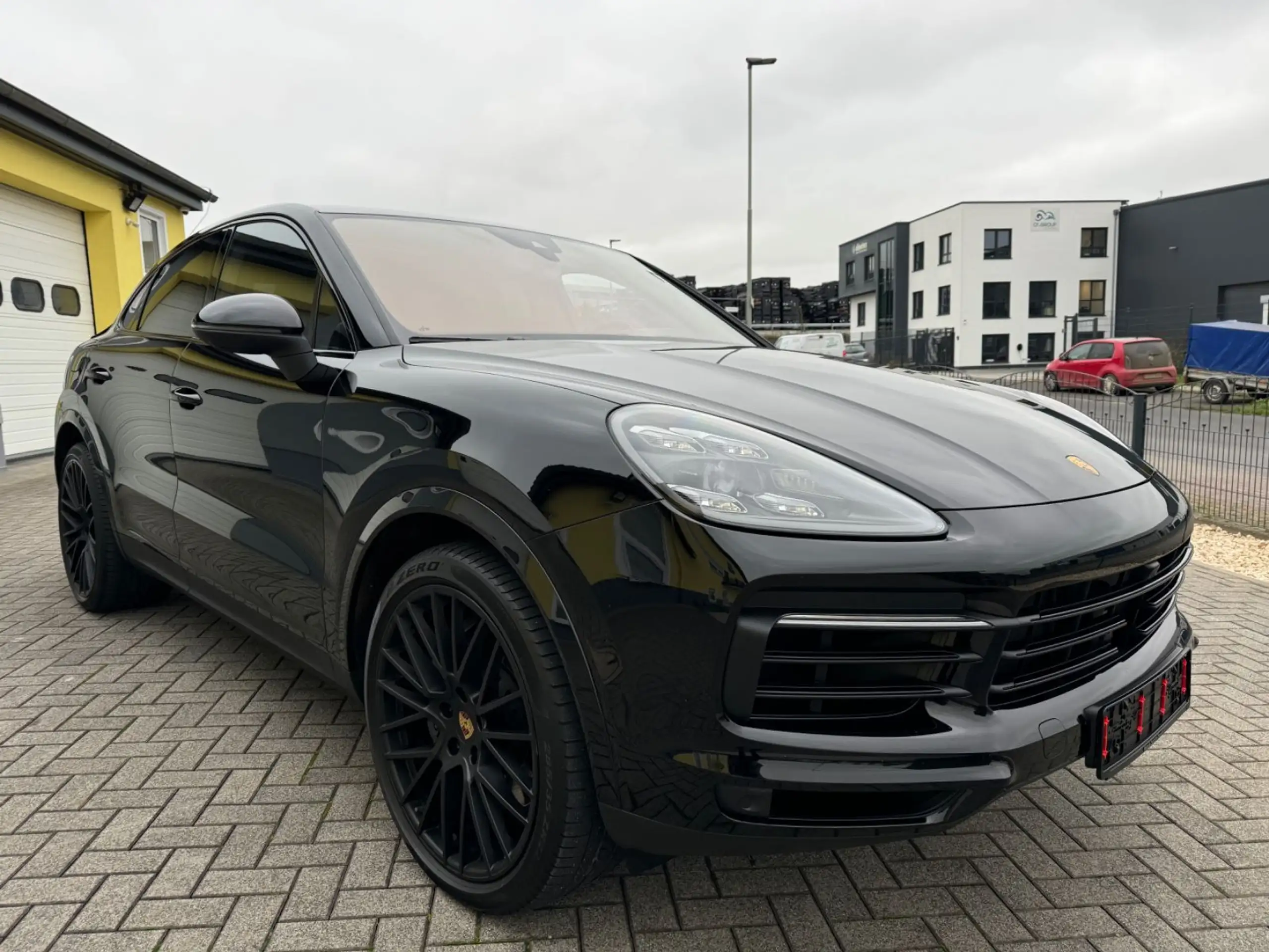 Porsche - Cayenne