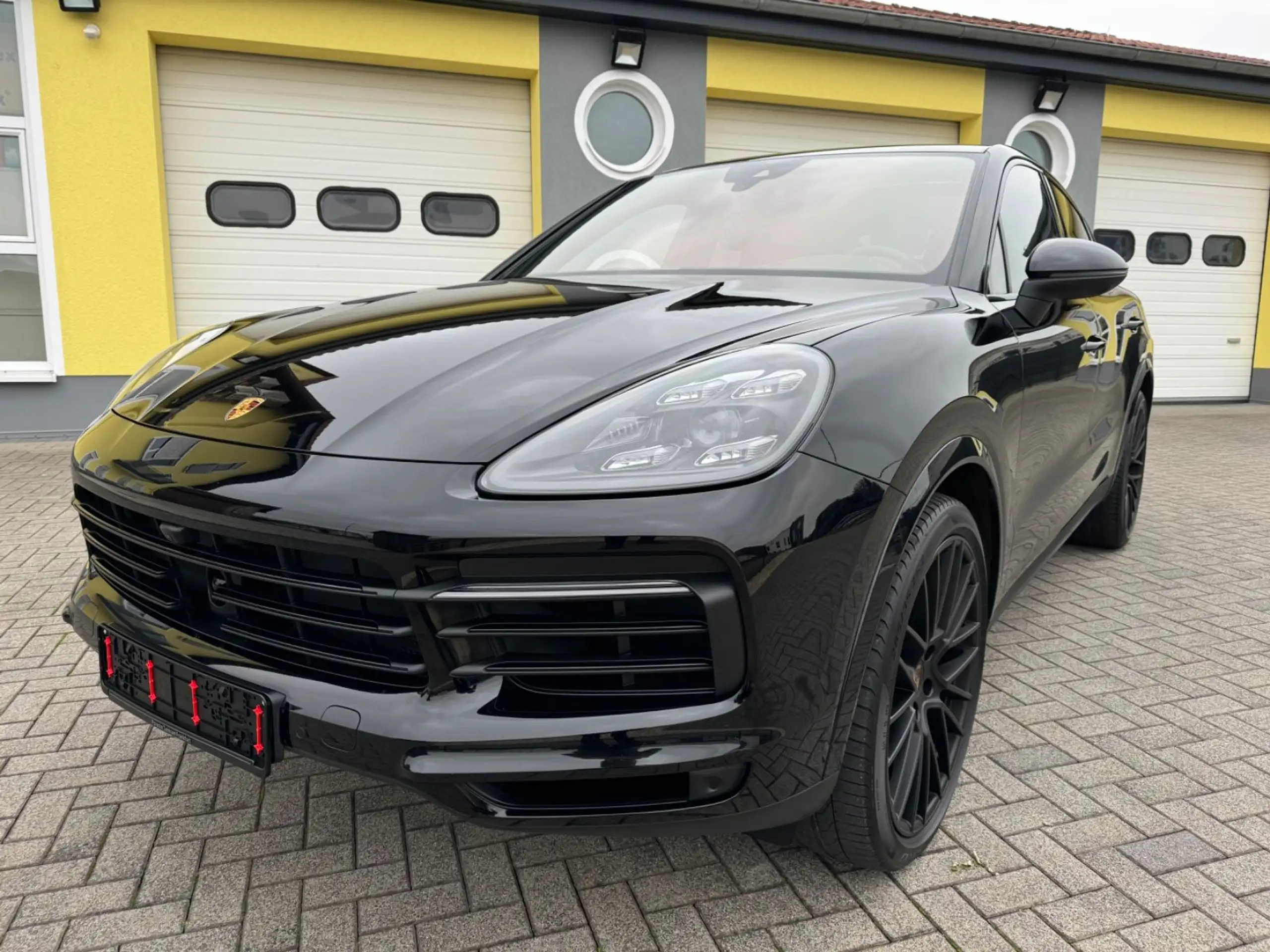 Porsche - Cayenne