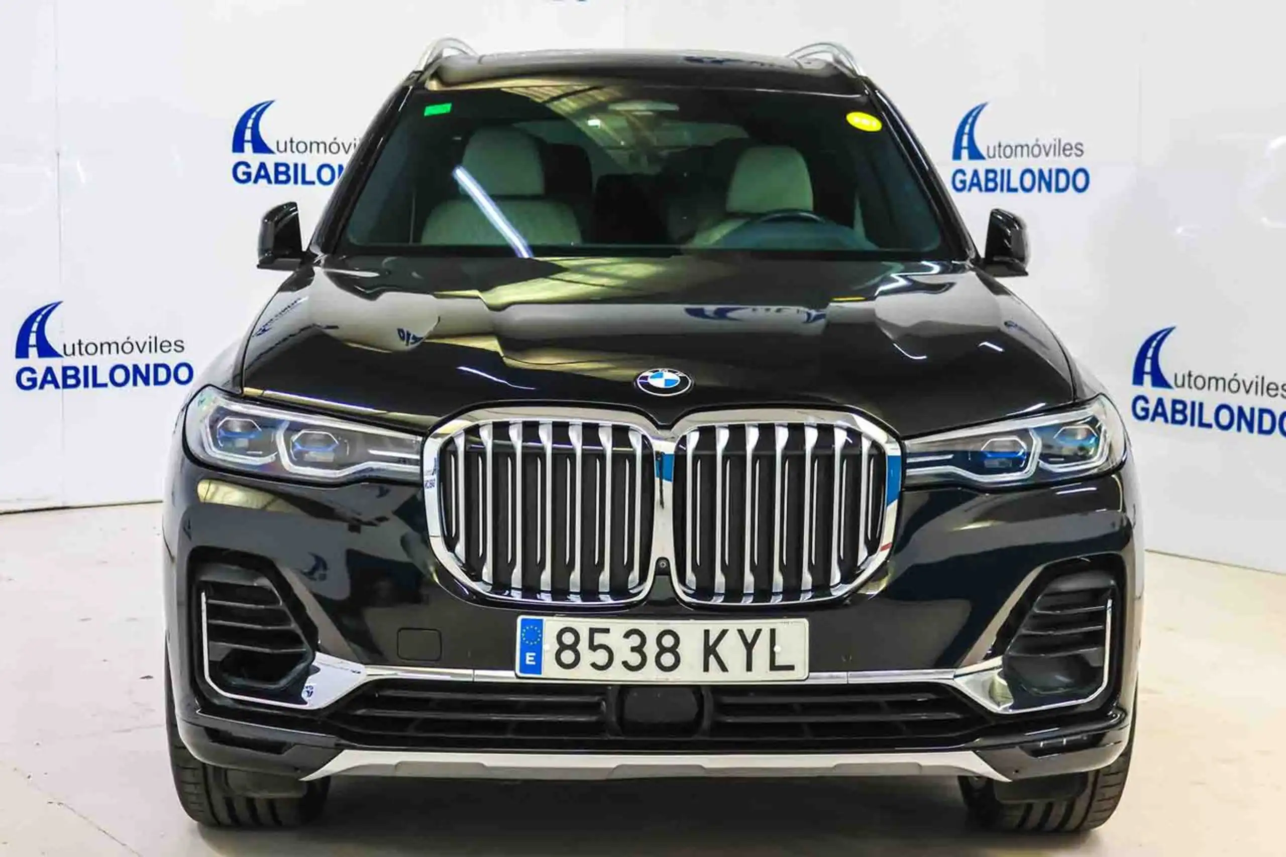 BMW - X7