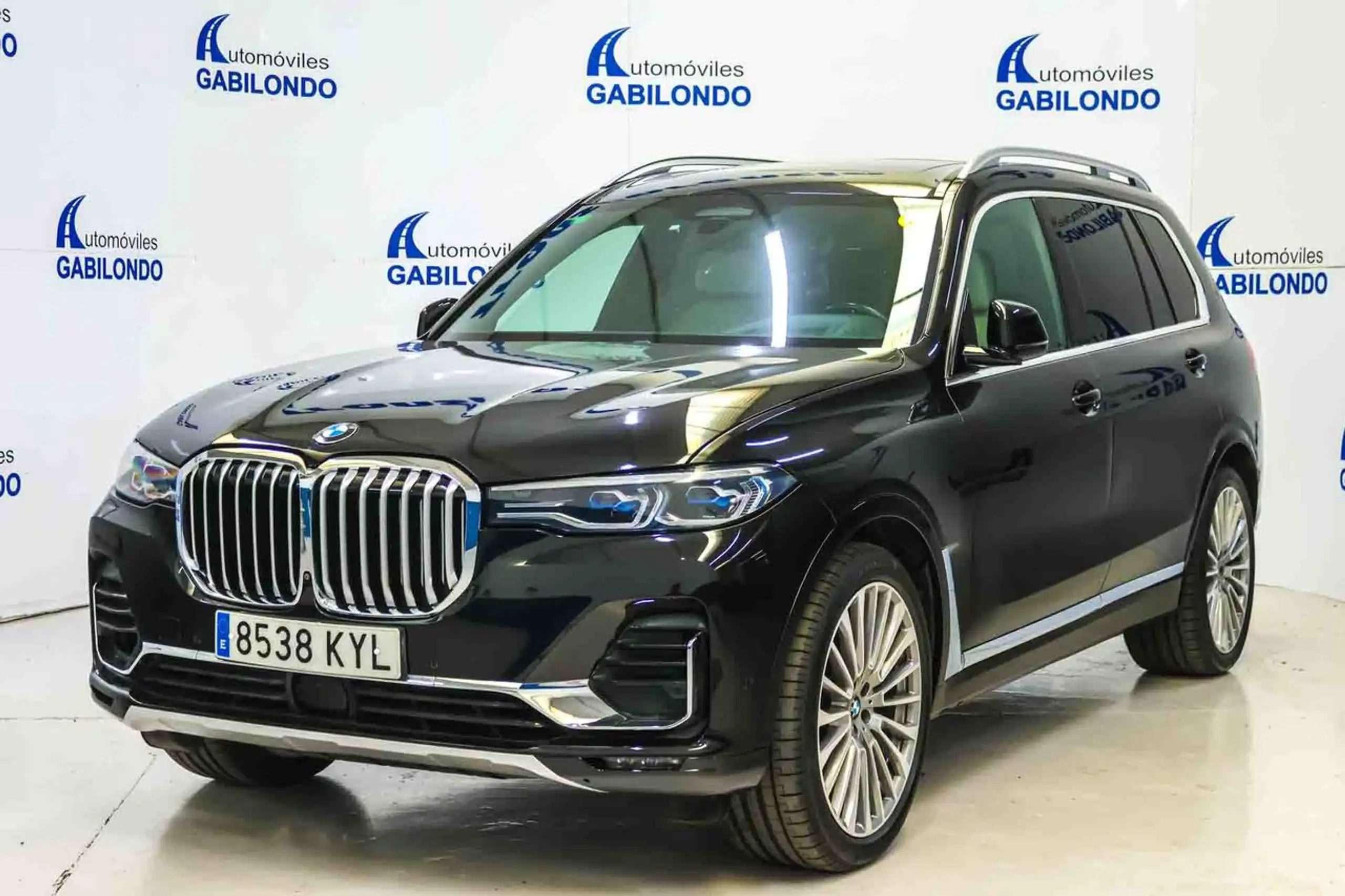 BMW - X7