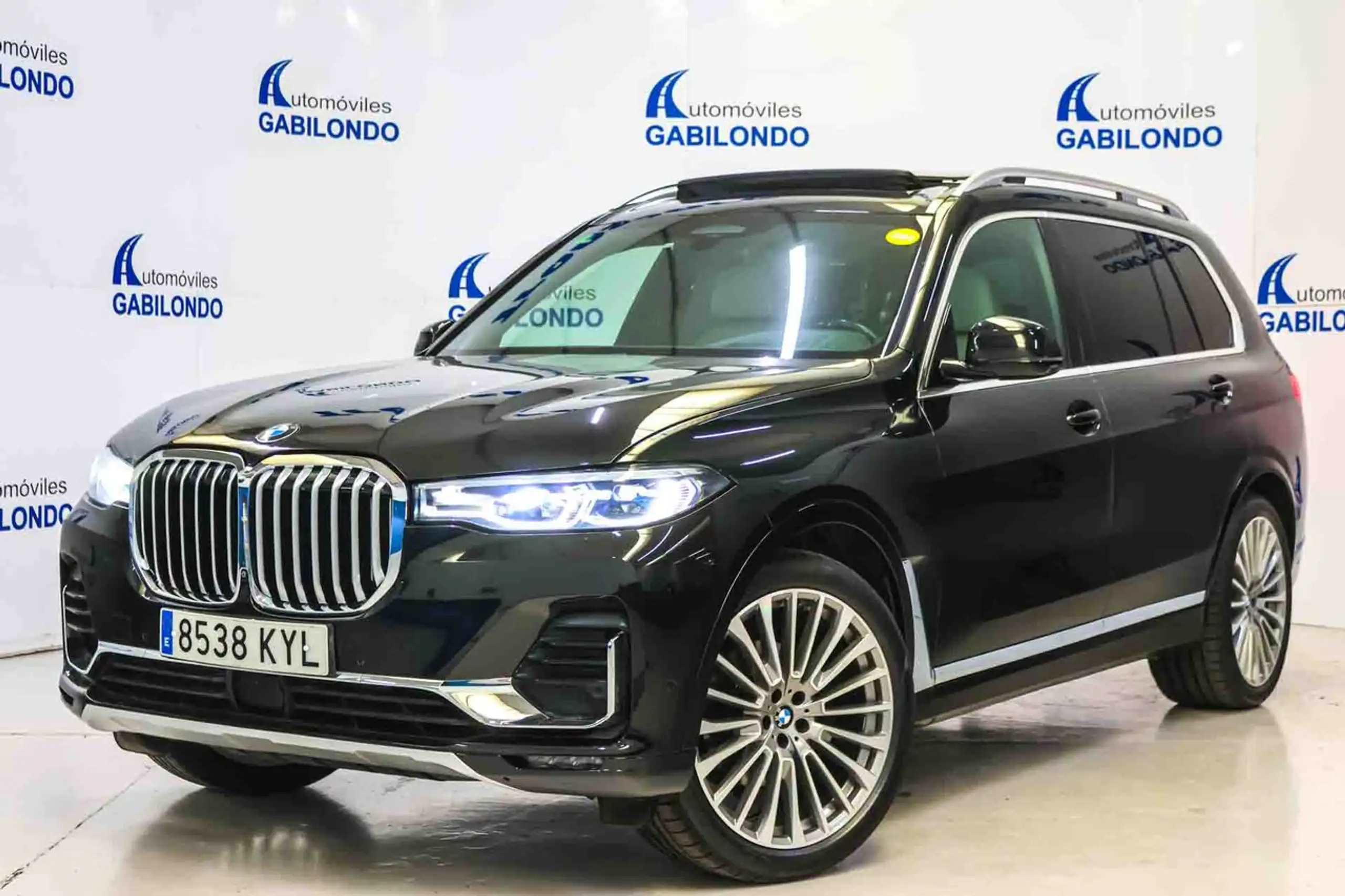 BMW - X7