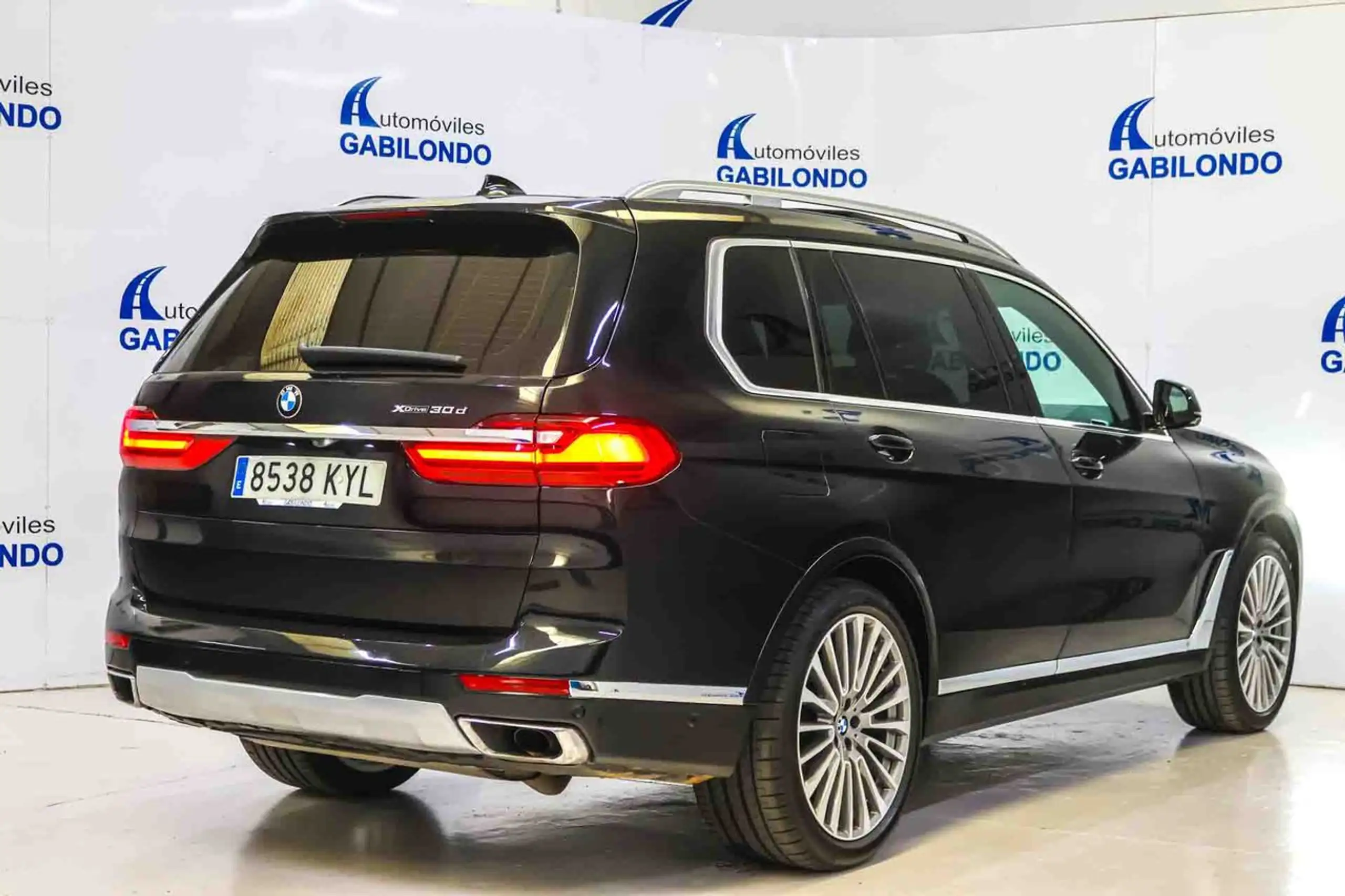 BMW - X7