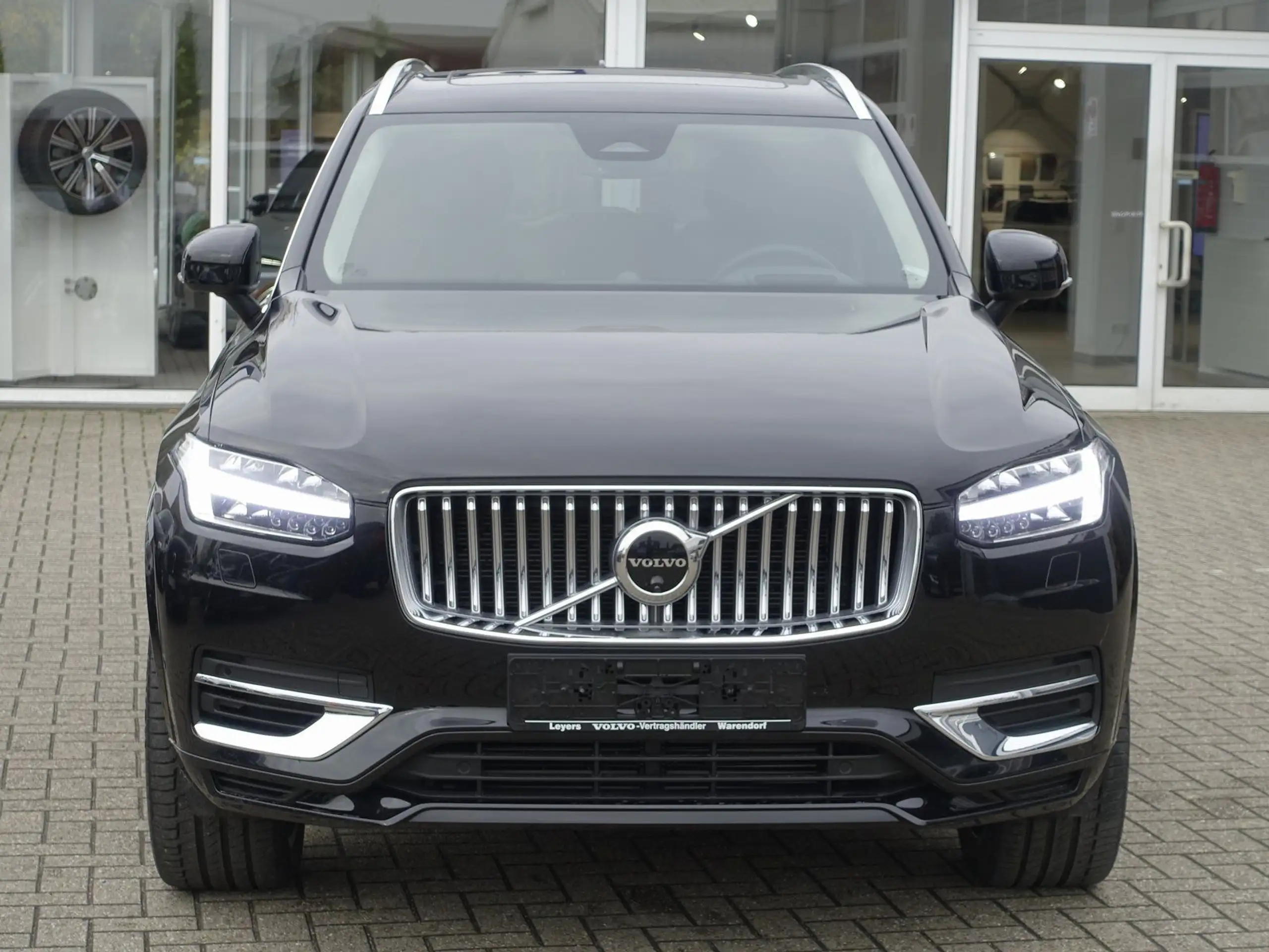 Volvo - XC90