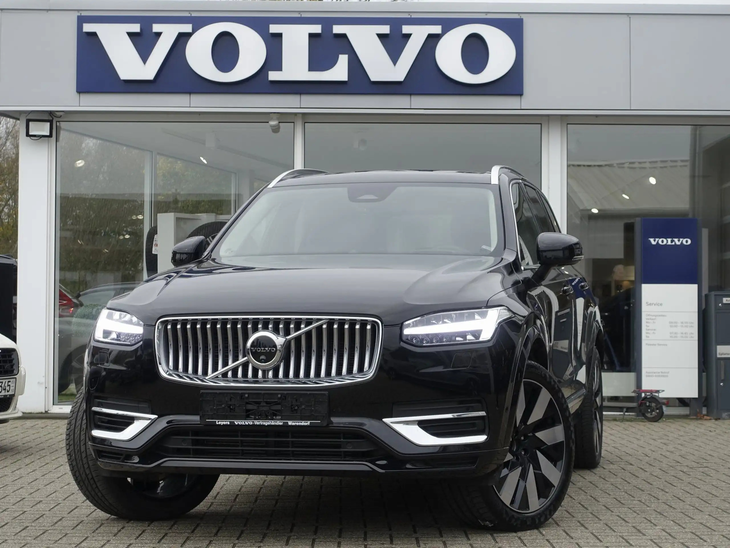 Volvo - XC90