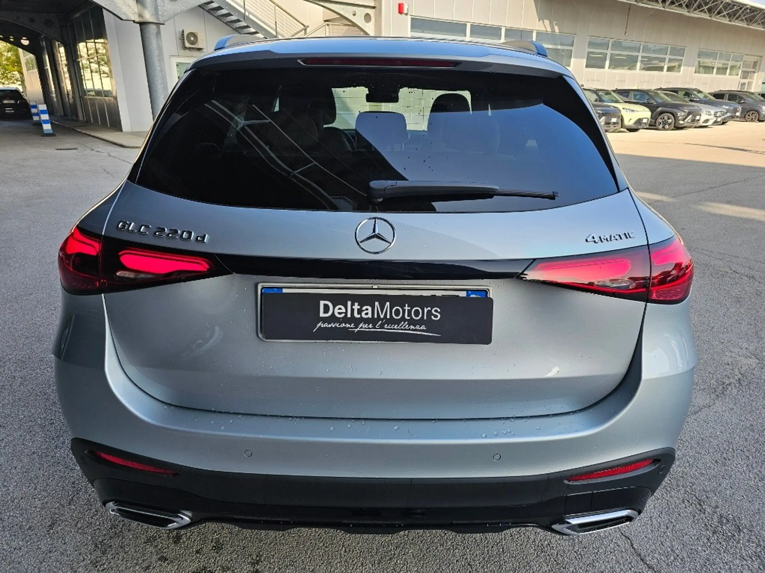 Mercedes-Benz - GLC 220