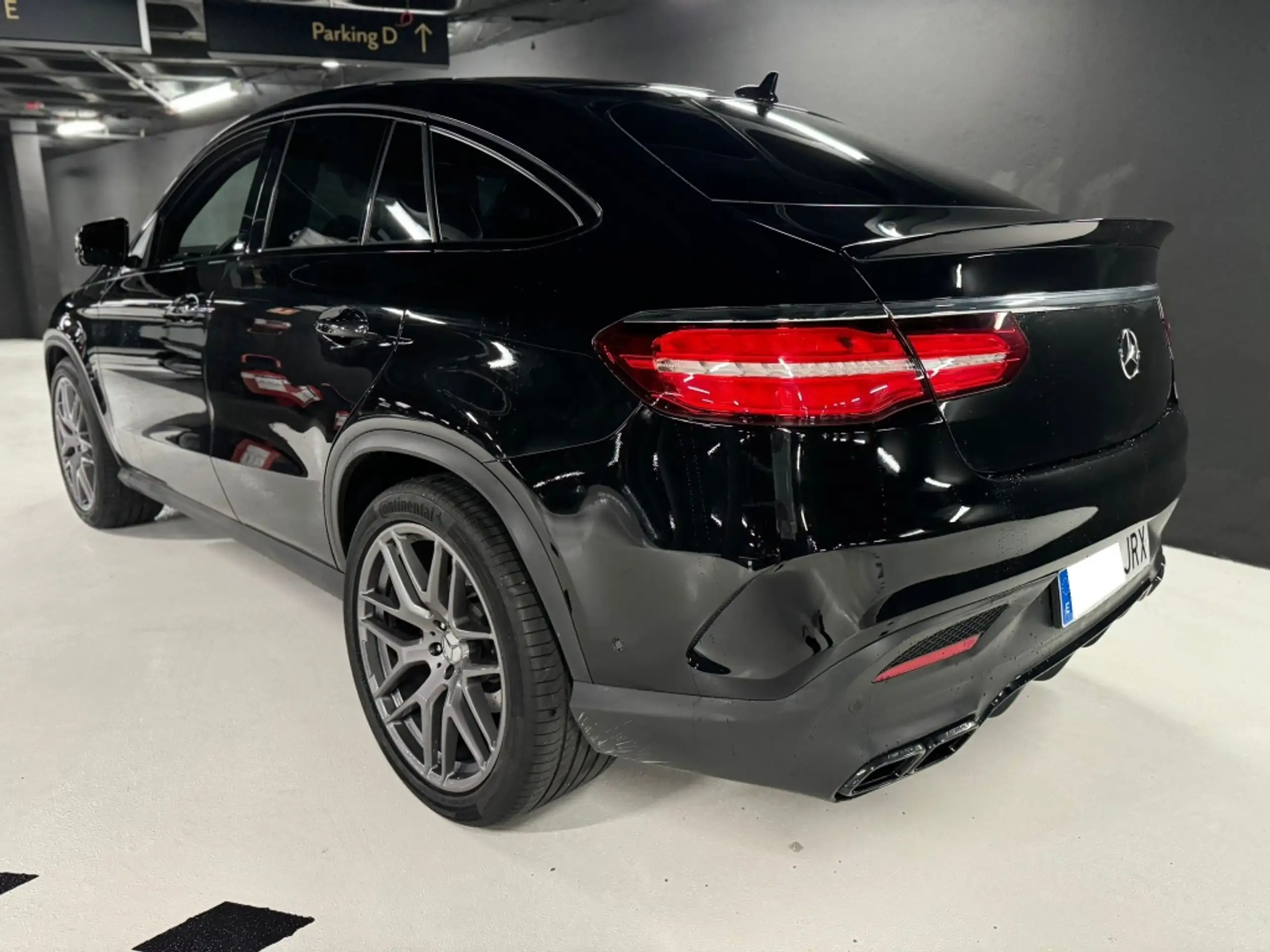 Mercedes-Benz - GLE 63 AMG