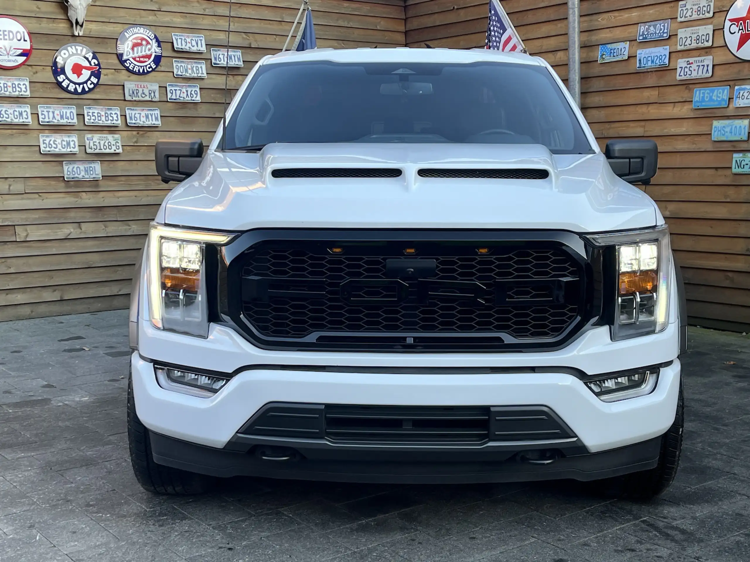 Ford - F 150