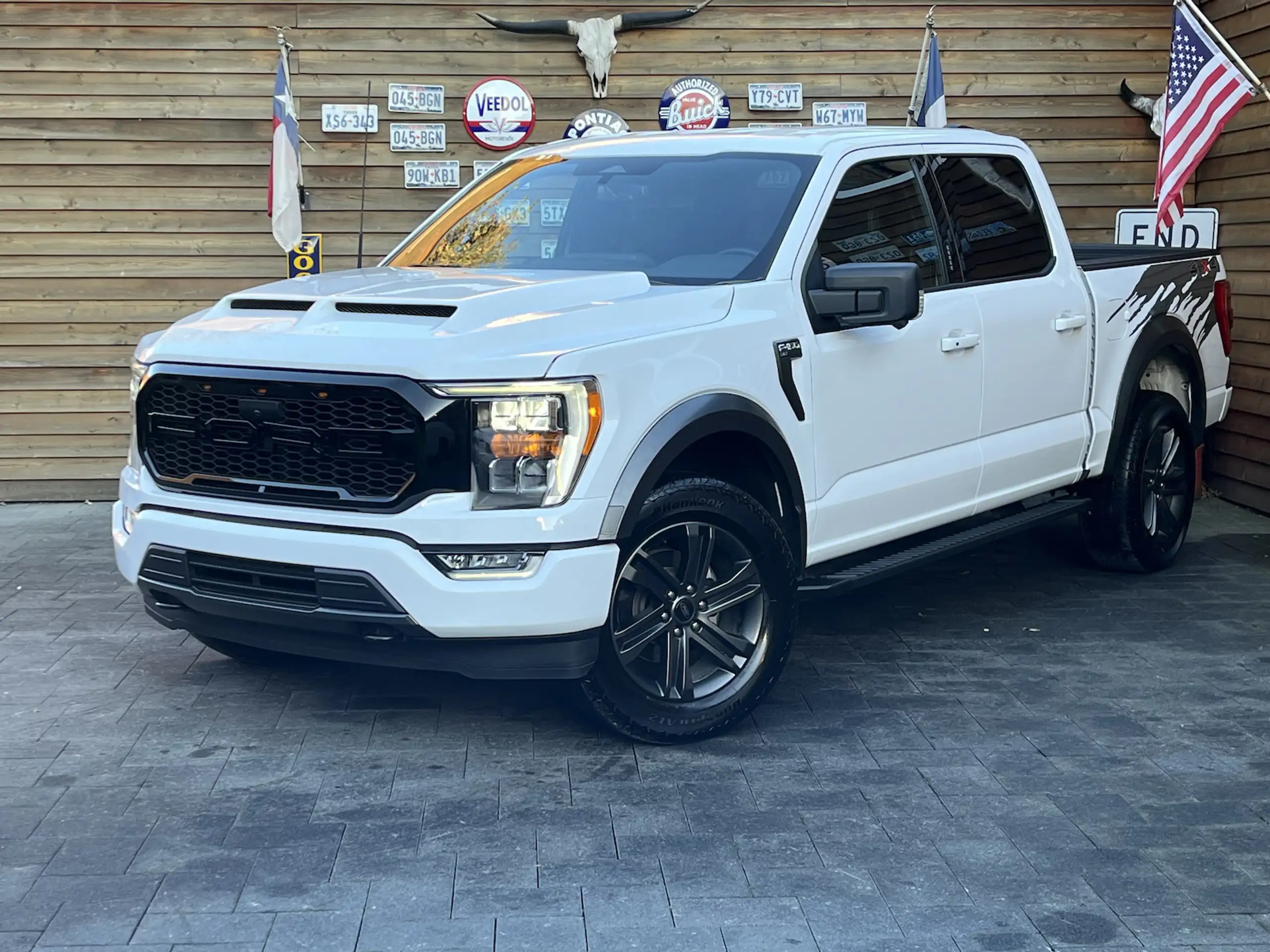 Ford - F 150