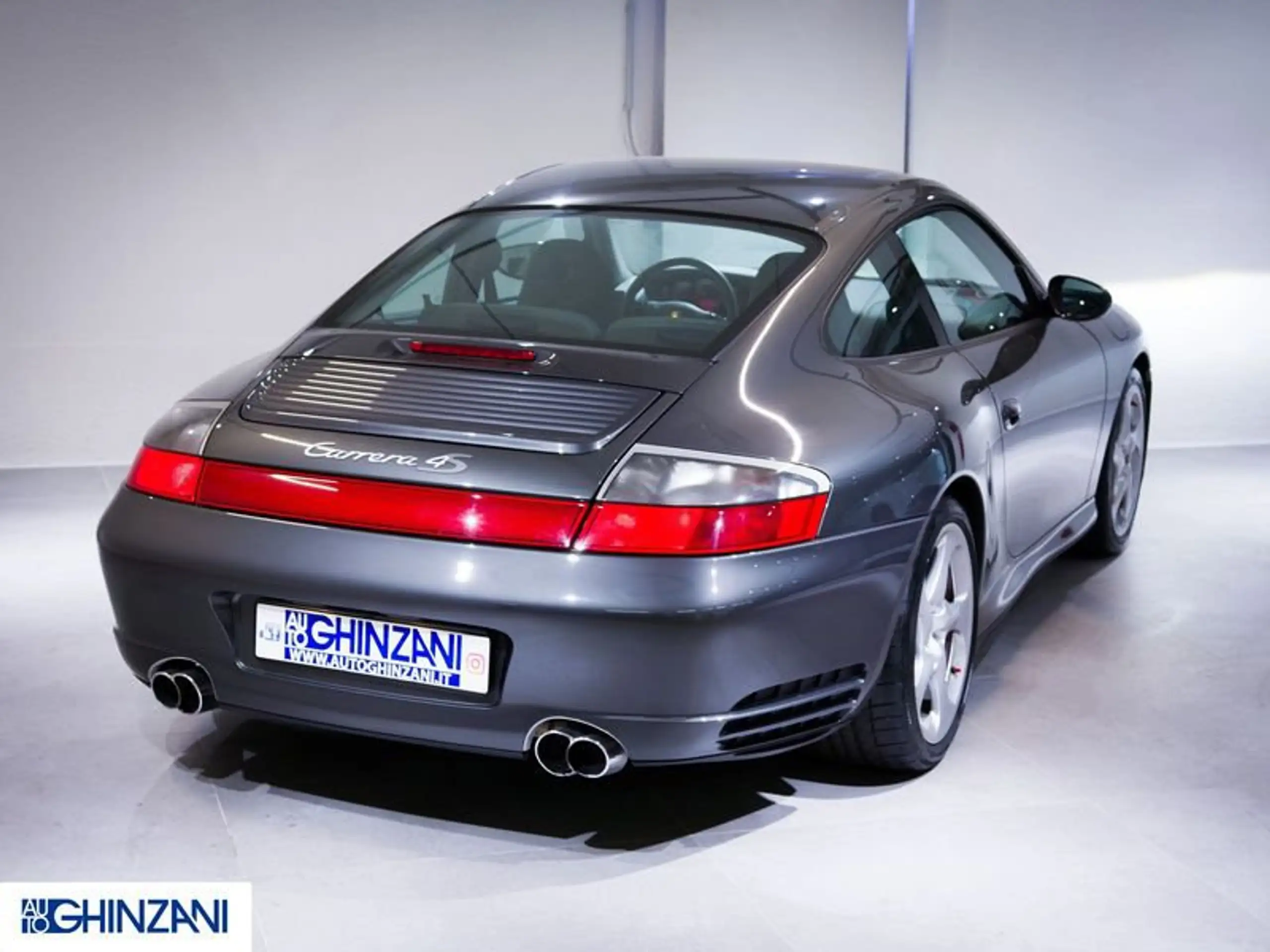 Porsche - 996