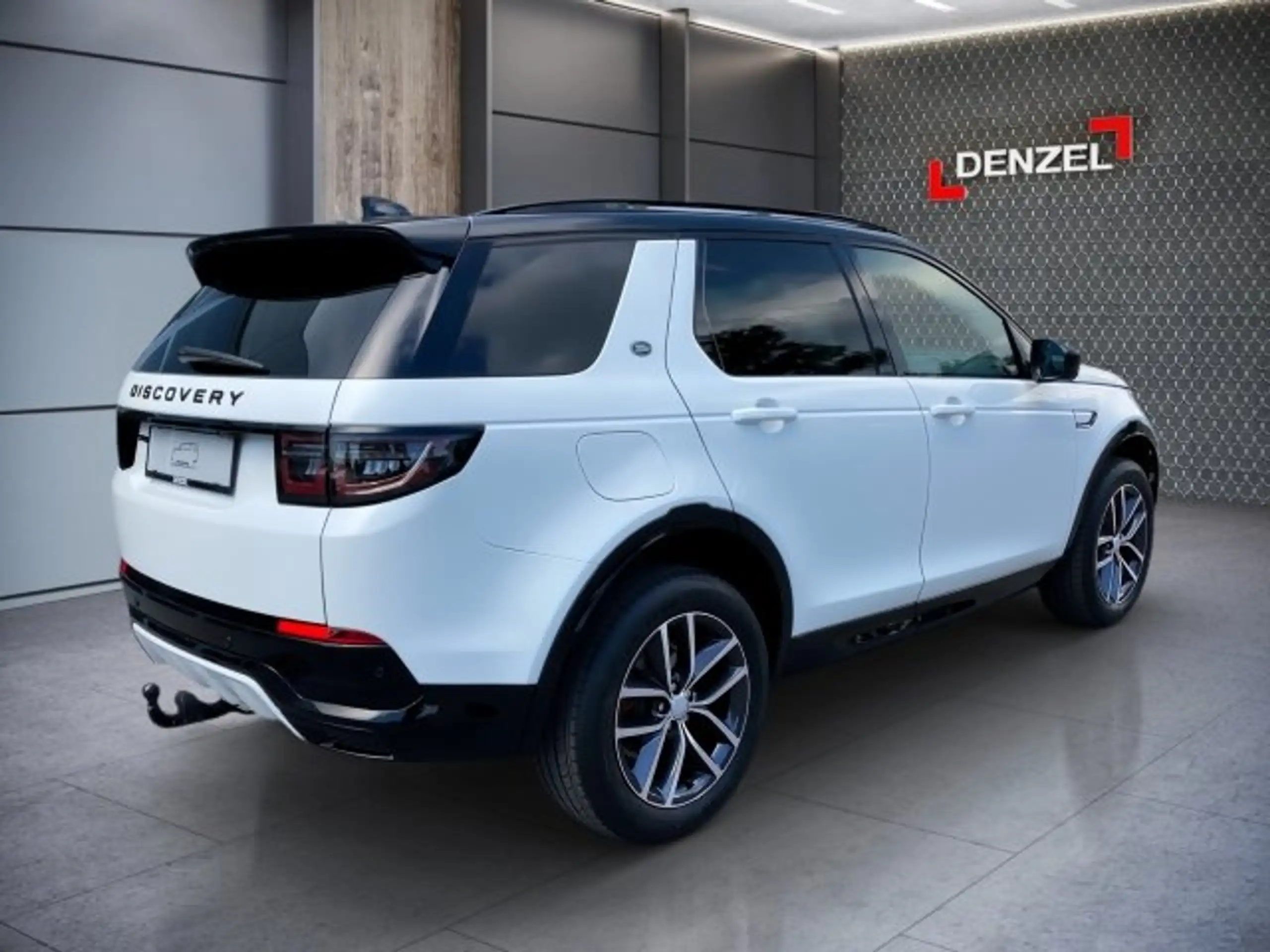 Land Rover - Discovery Sport