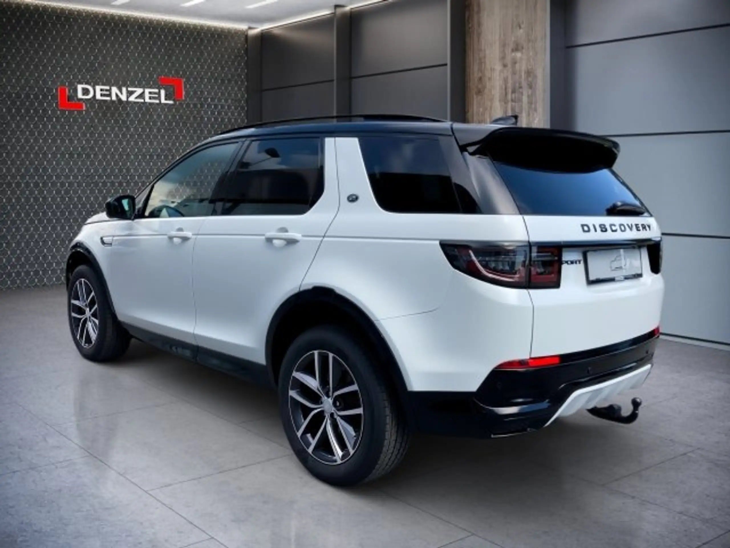 Land Rover - Discovery Sport