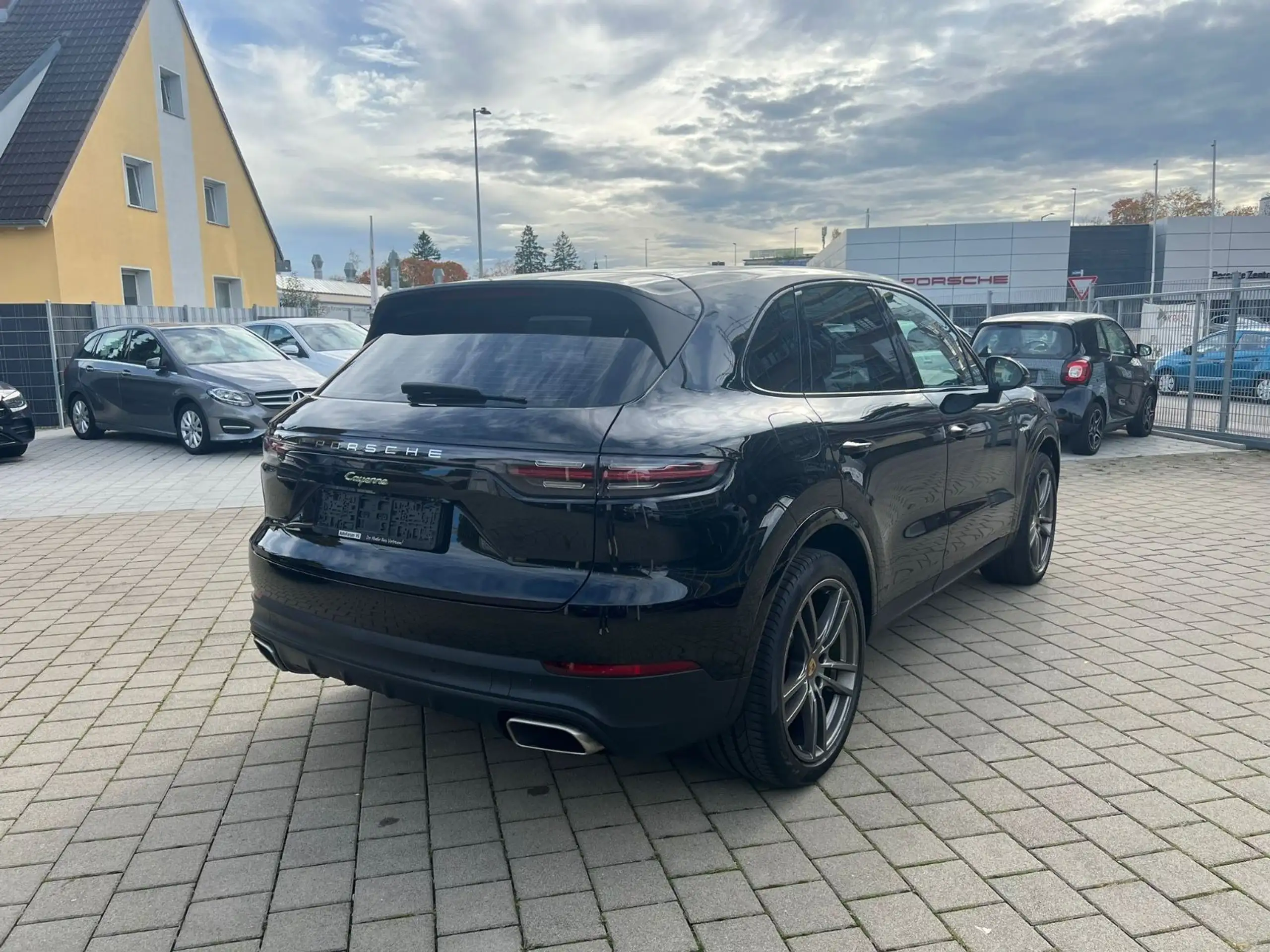 Porsche - Cayenne