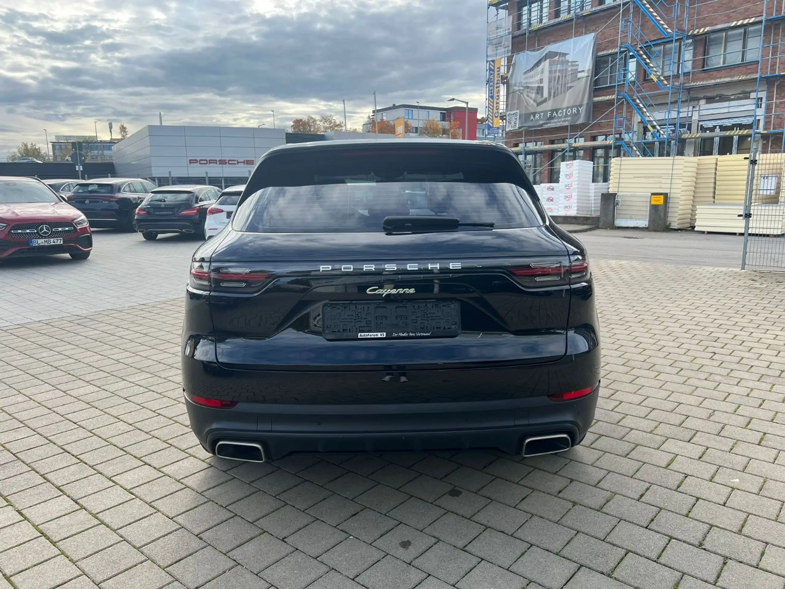 Porsche - Cayenne