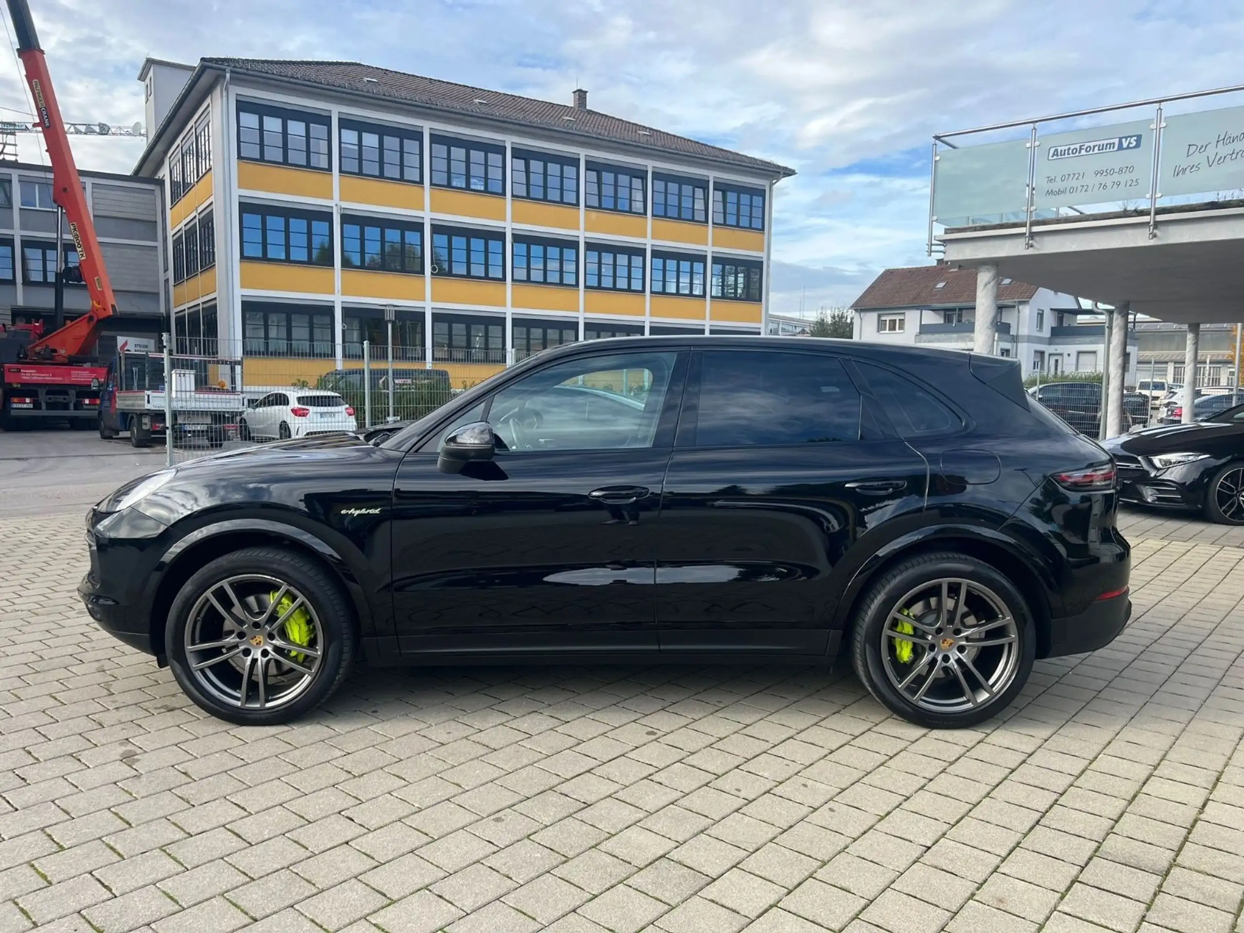 Porsche - Cayenne