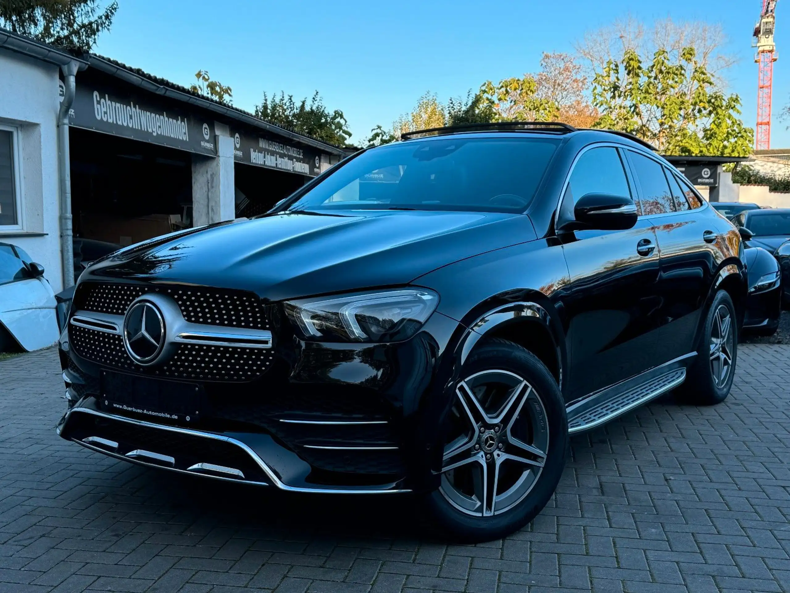 Mercedes-Benz - GLE 400