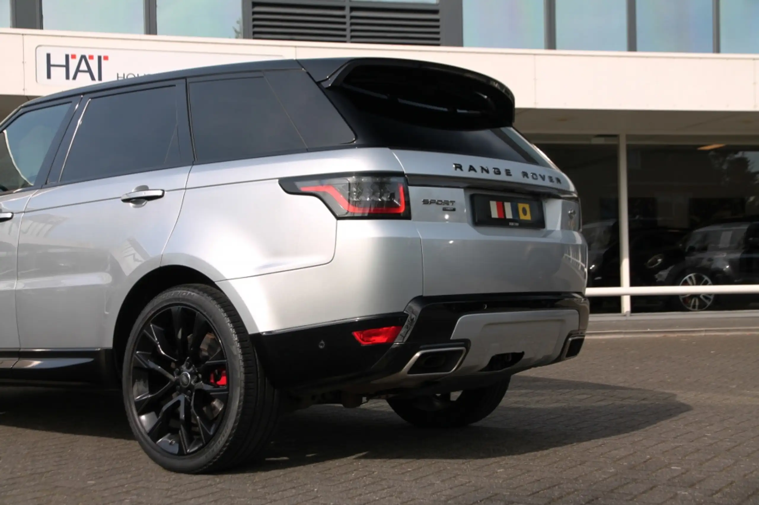 Land Rover - Range Rover Sport