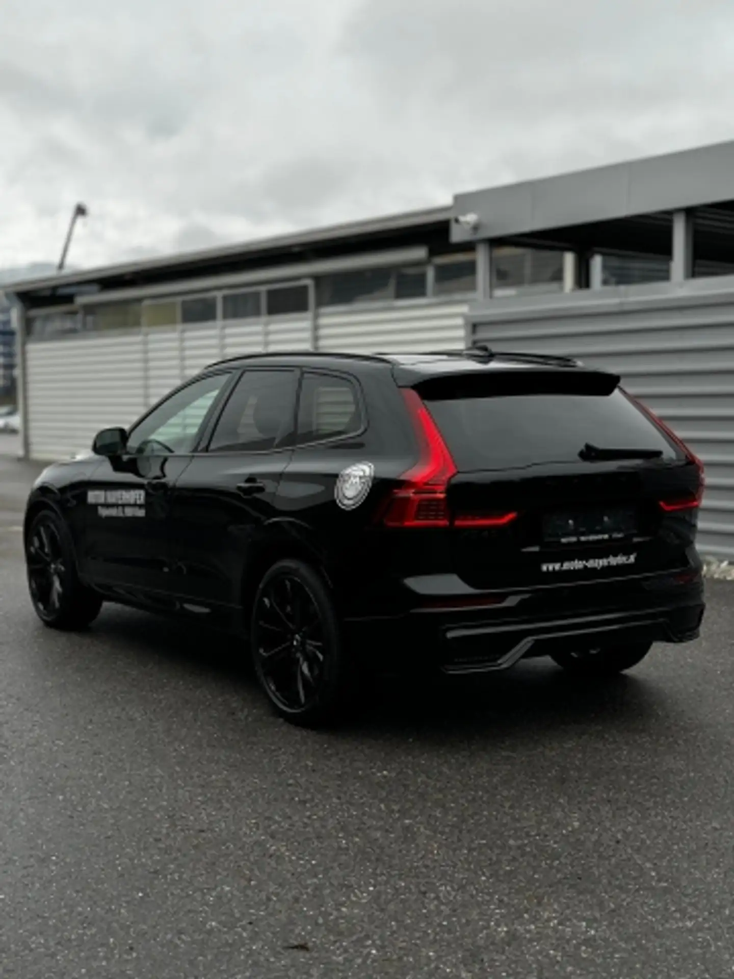 Volvo - XC60