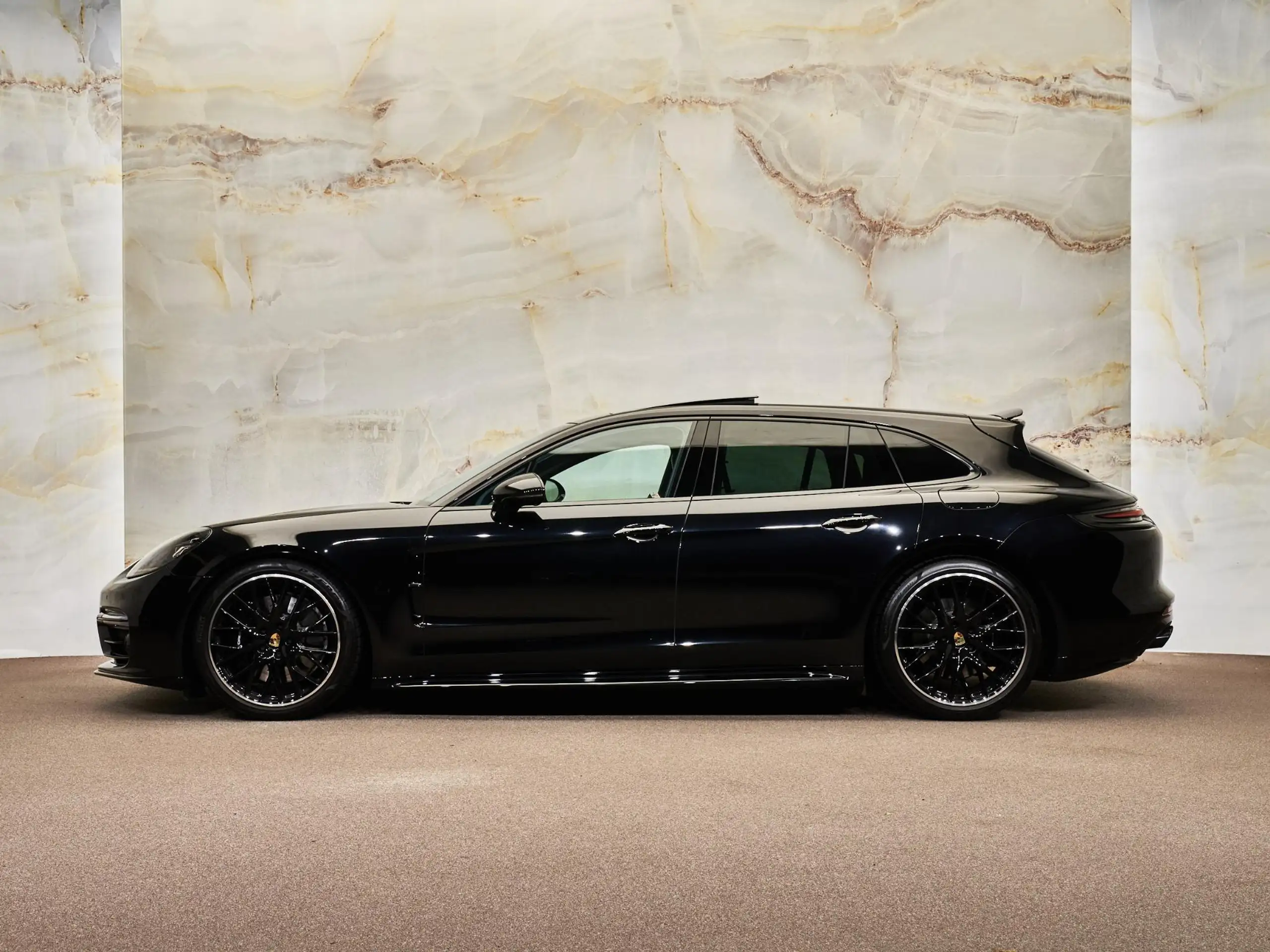 Porsche - Panamera