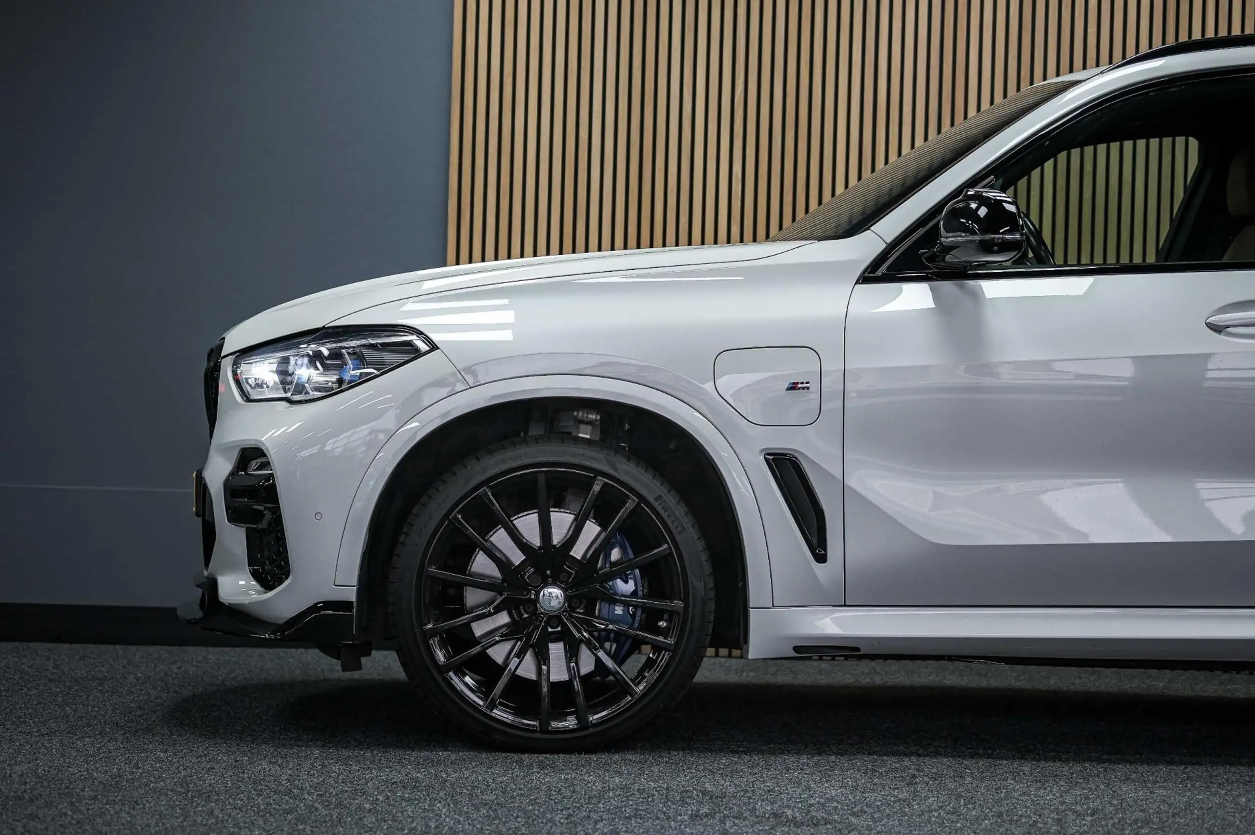 BMW - X5