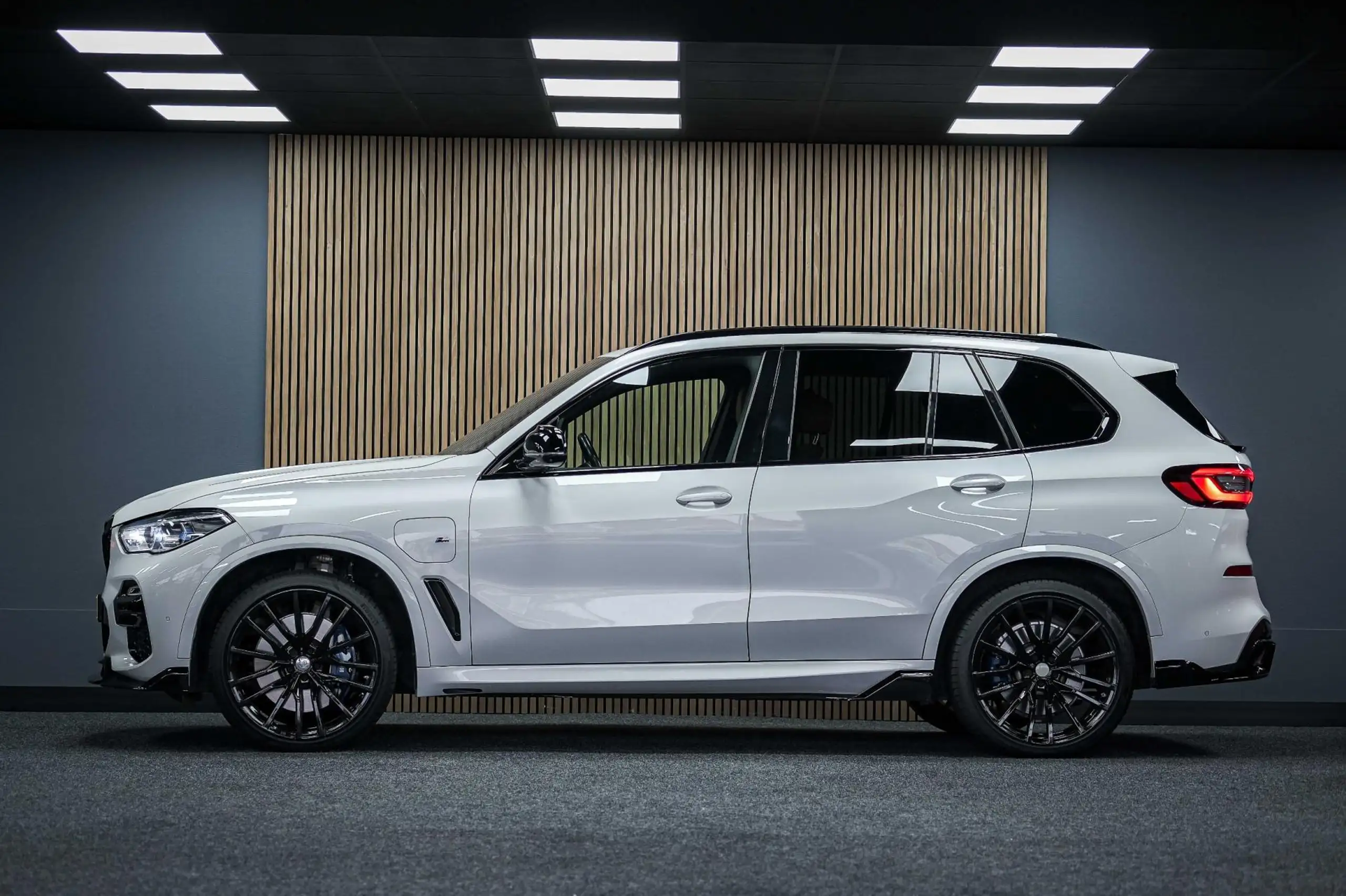 BMW - X5