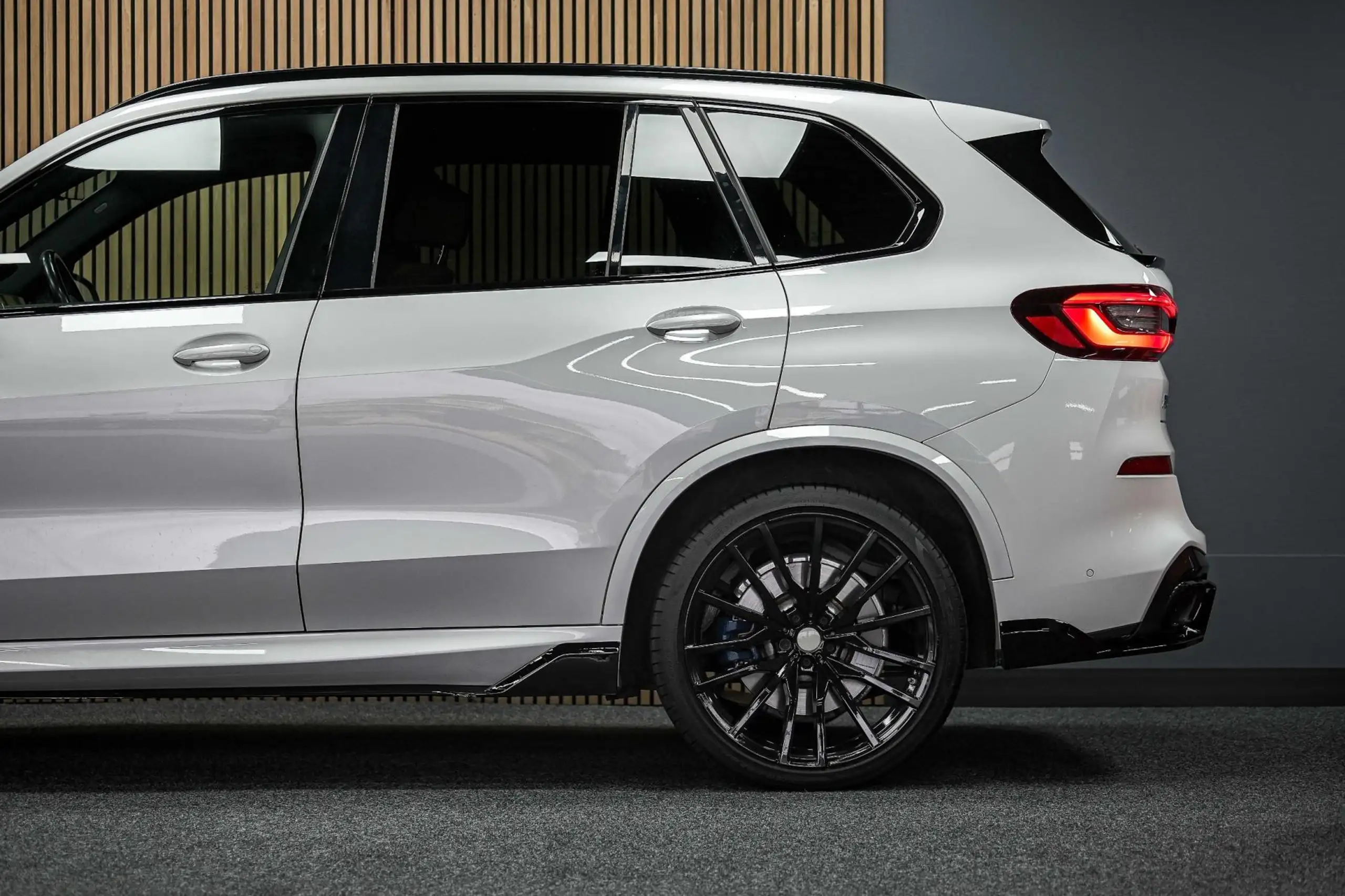 BMW - X5