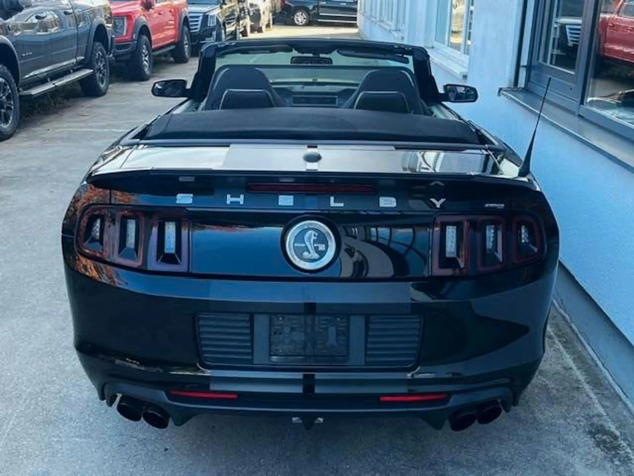 Ford - Mustang