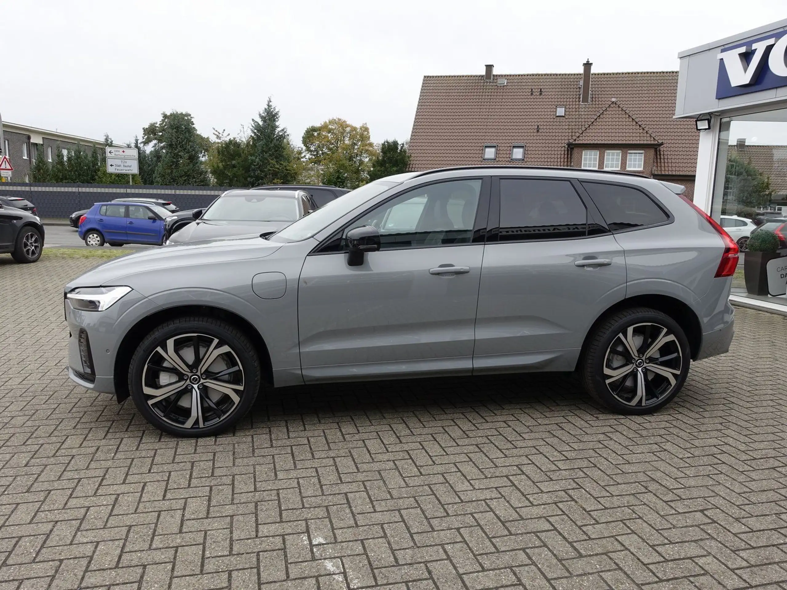 Volvo - XC60