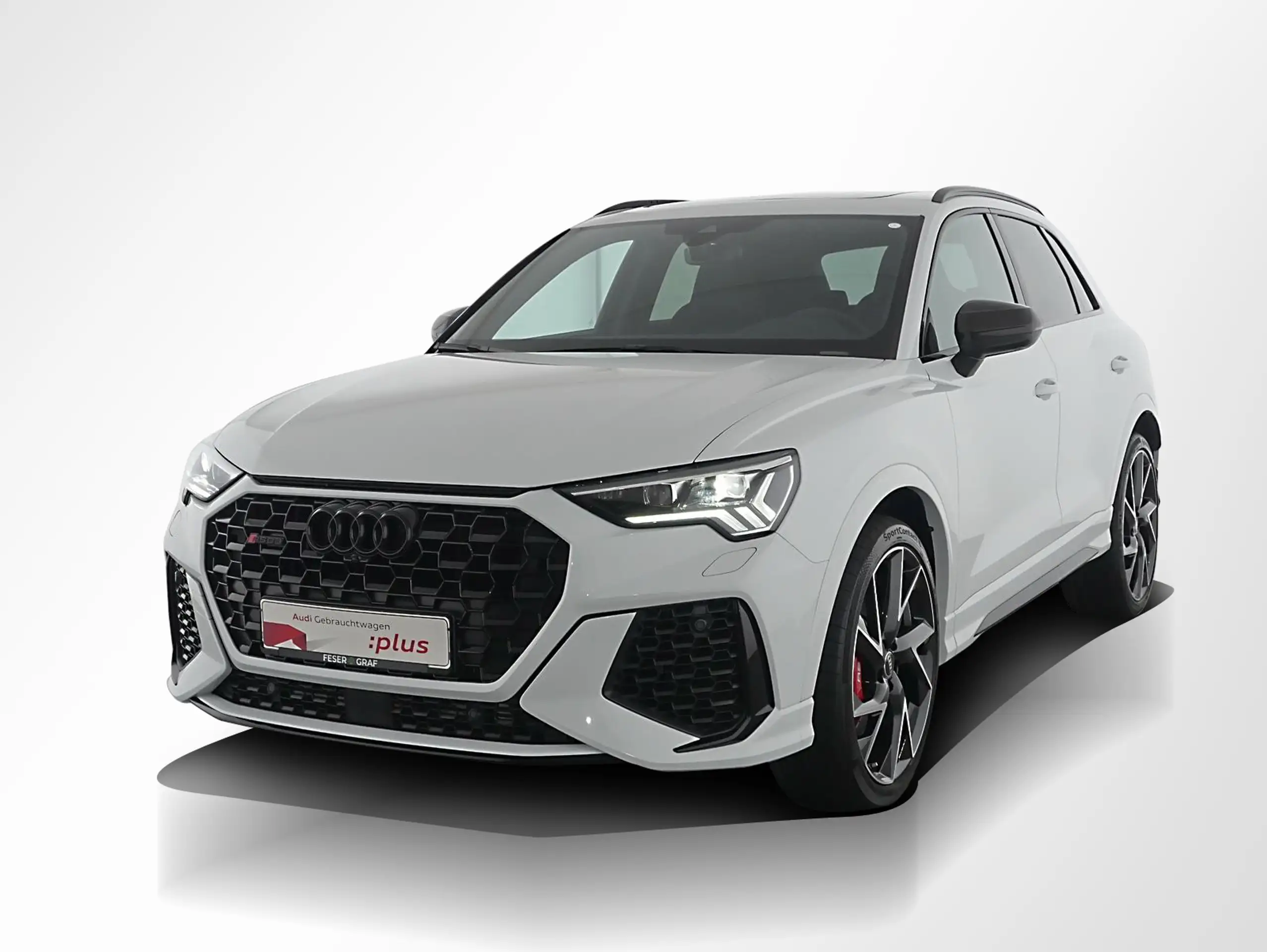 Audi - RS Q3