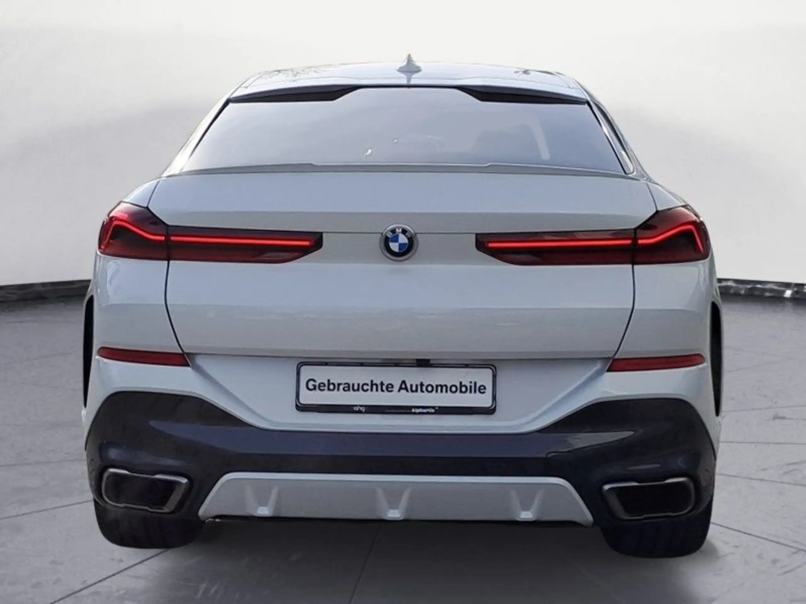 BMW - X6 M