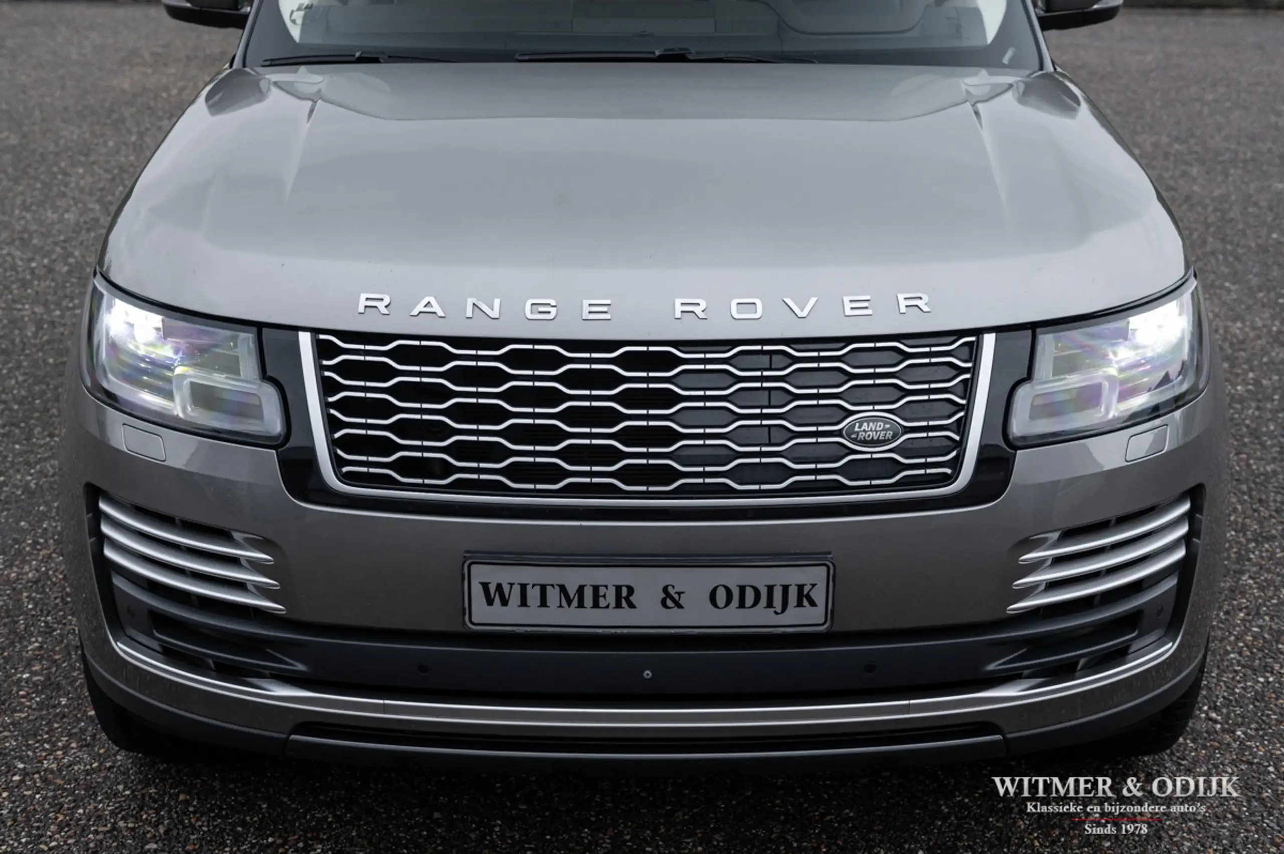 Land Rover - Range Rover