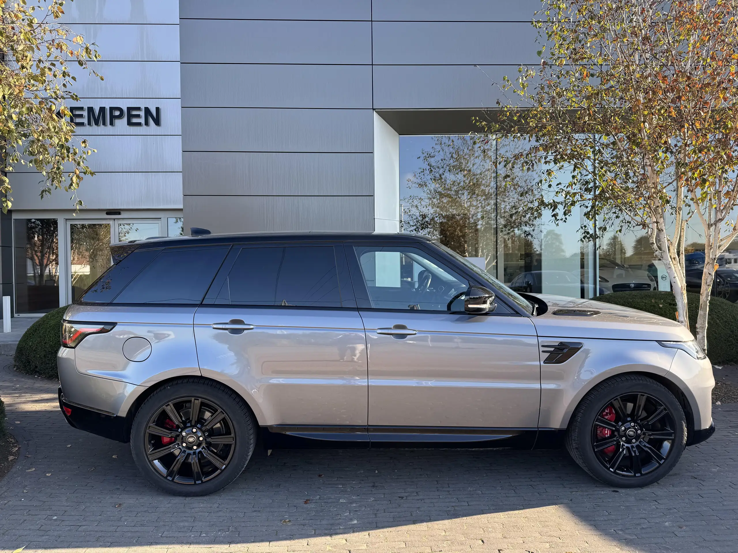 Land Rover - Range Rover Sport