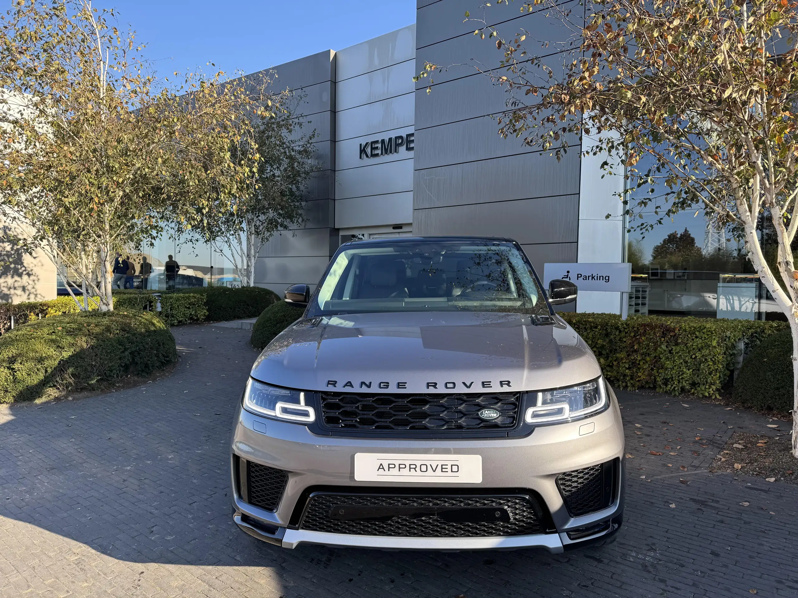 Land Rover - Range Rover Sport